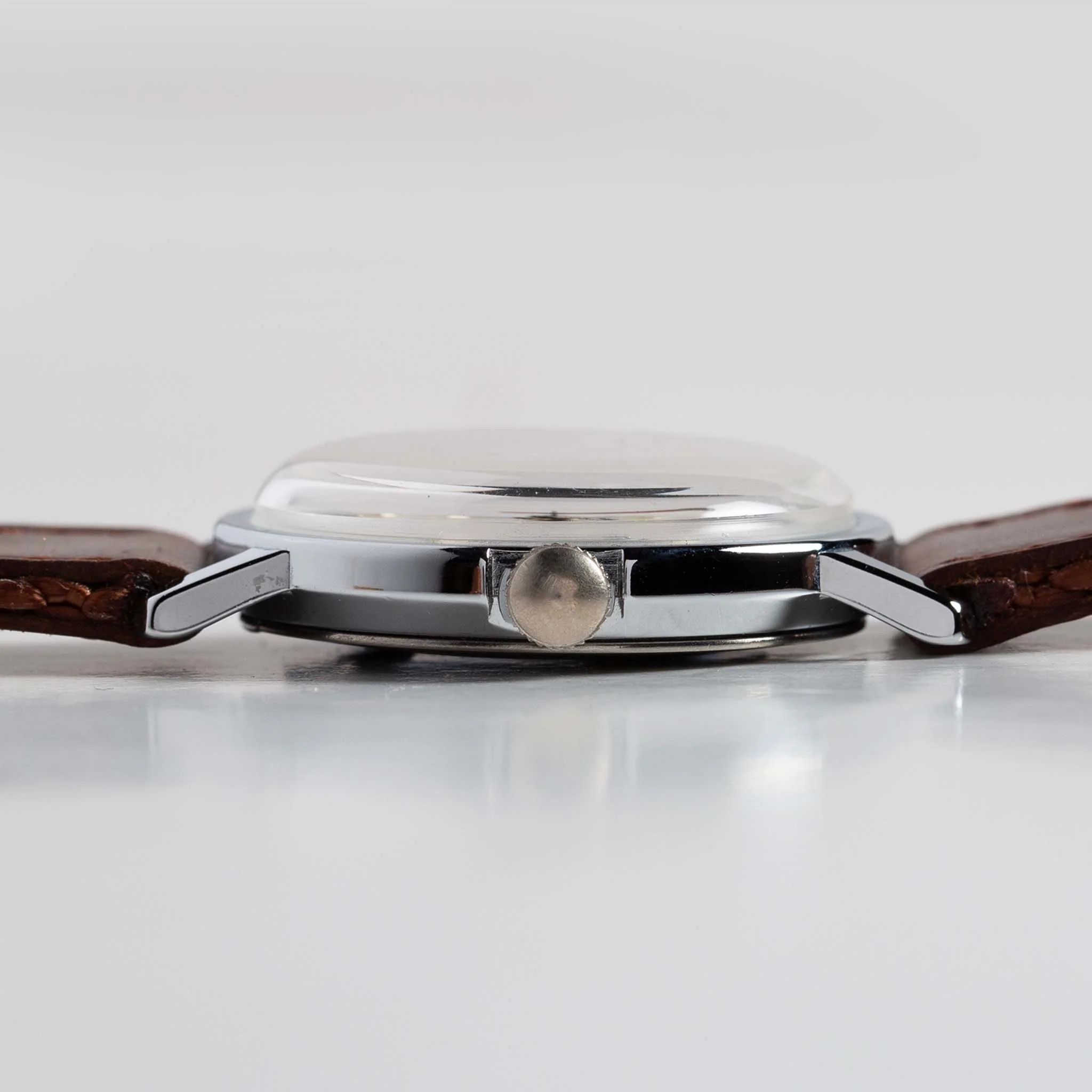 1974 Timex Mercury Calendar Silver - Image 5