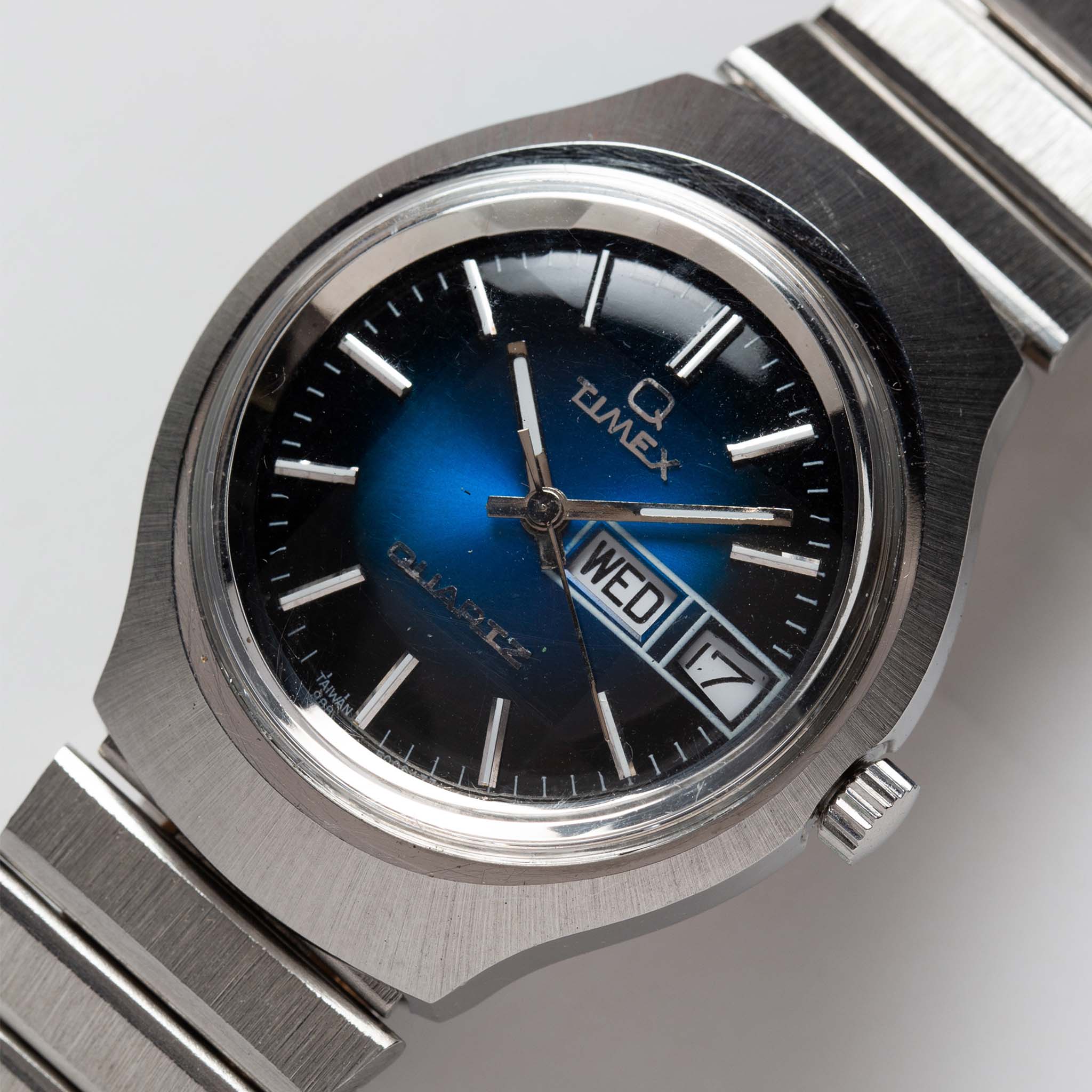 1977 Timex Blue Dial Q Quartz - Image 3