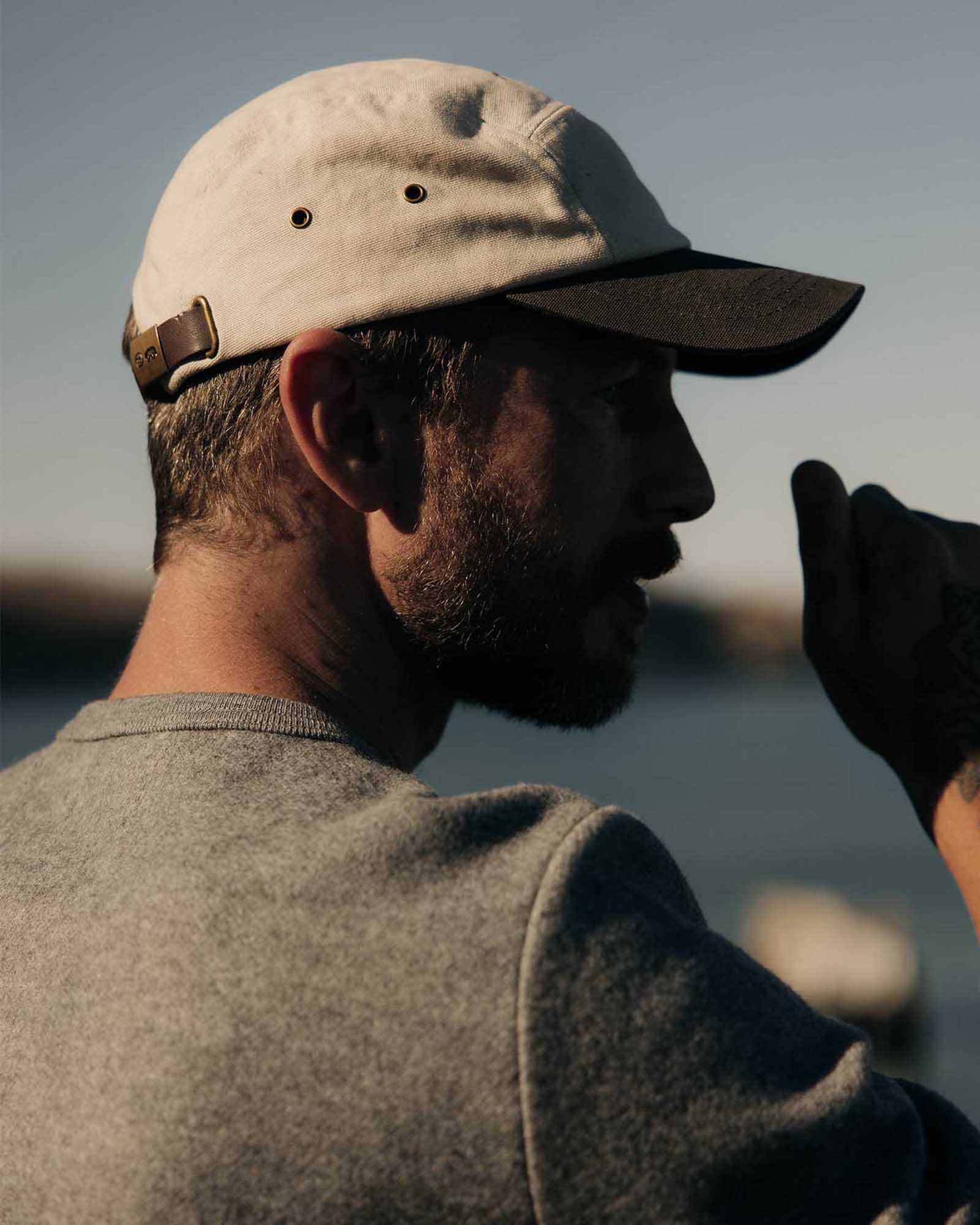 The 5-Panel Cap in Stone Pigment Canvas - Image 3