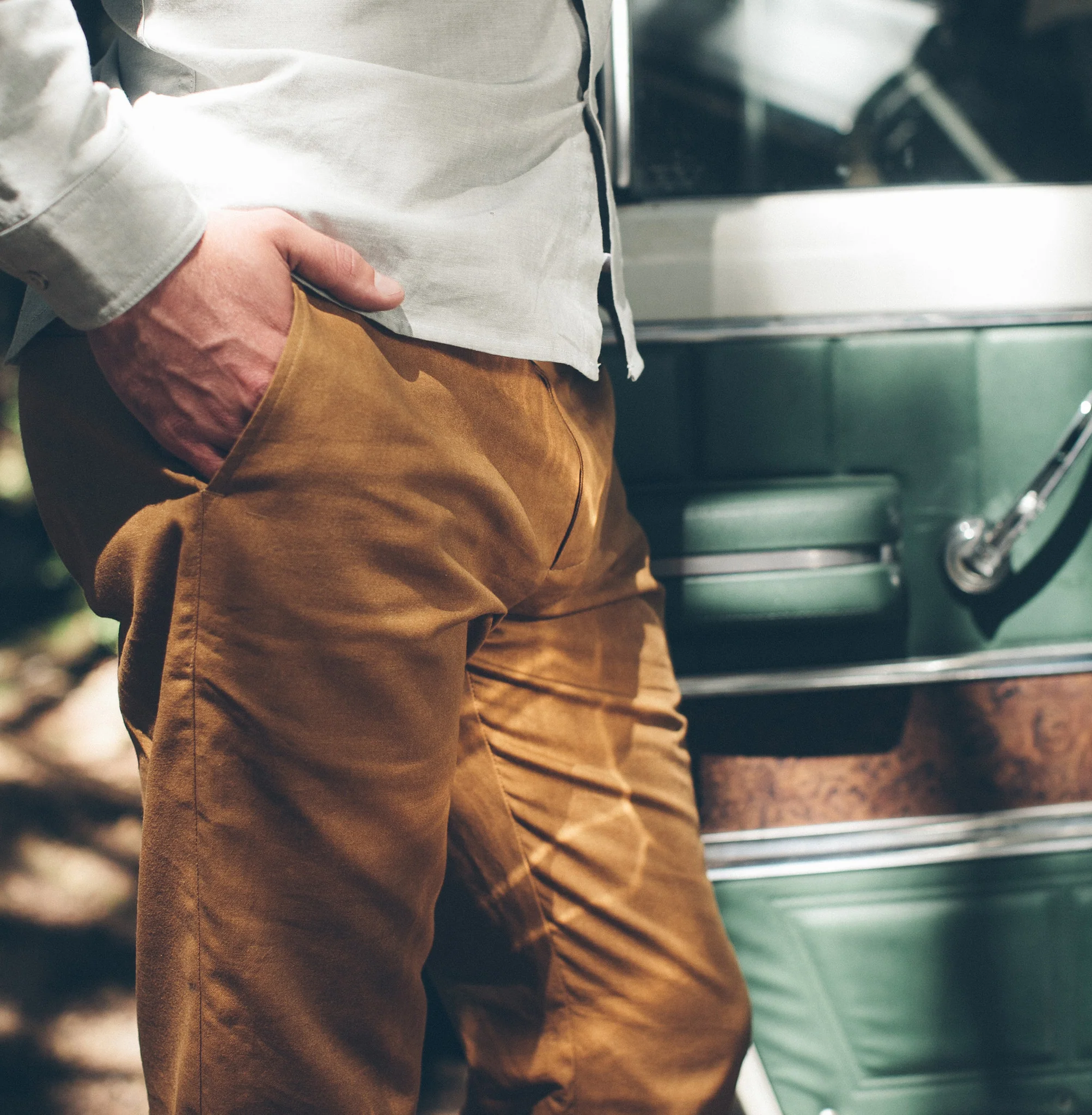 6 Point Pant in Caramel Oxford - Image 6