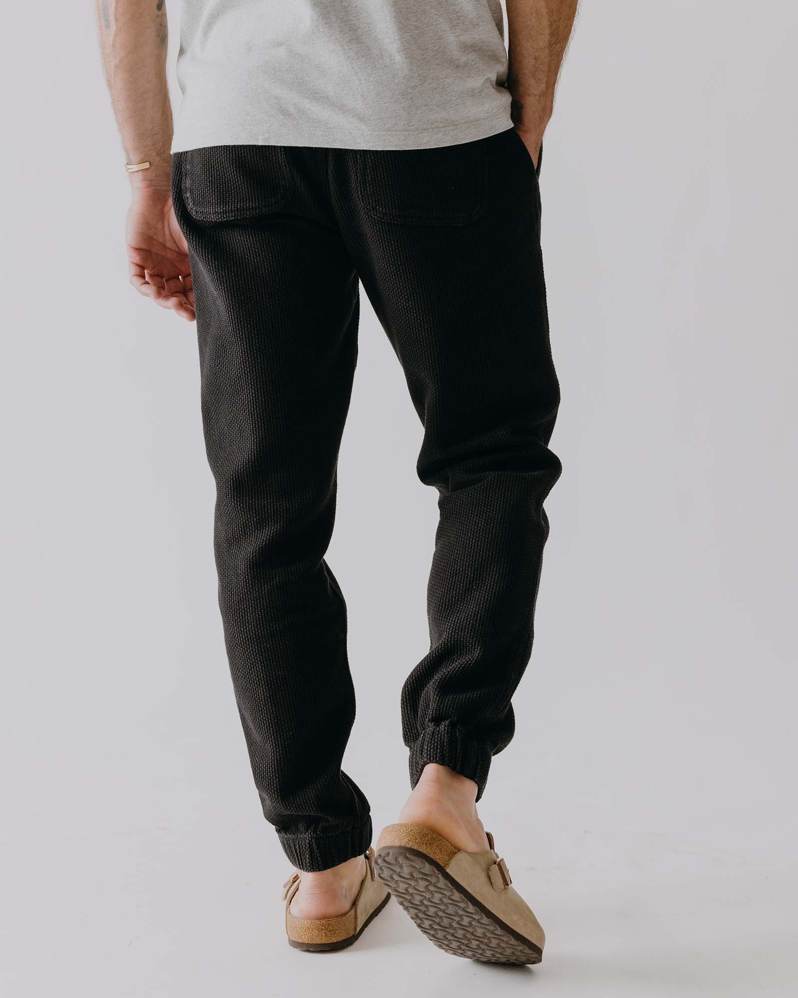 The Apres Pant in Black Indigo Sashiko - Image 4