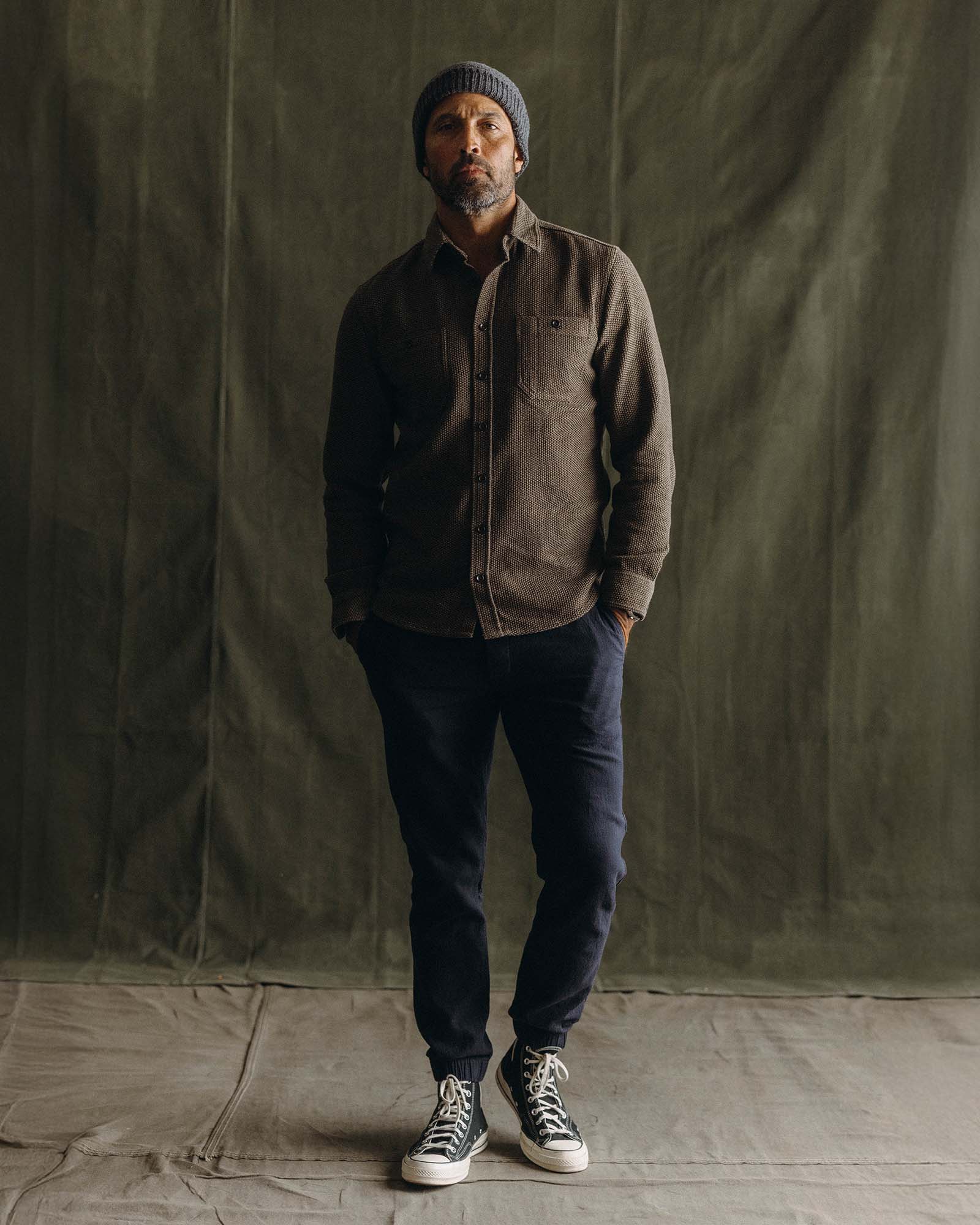 The Apres Pant in Coal Double Cloth - Image 2