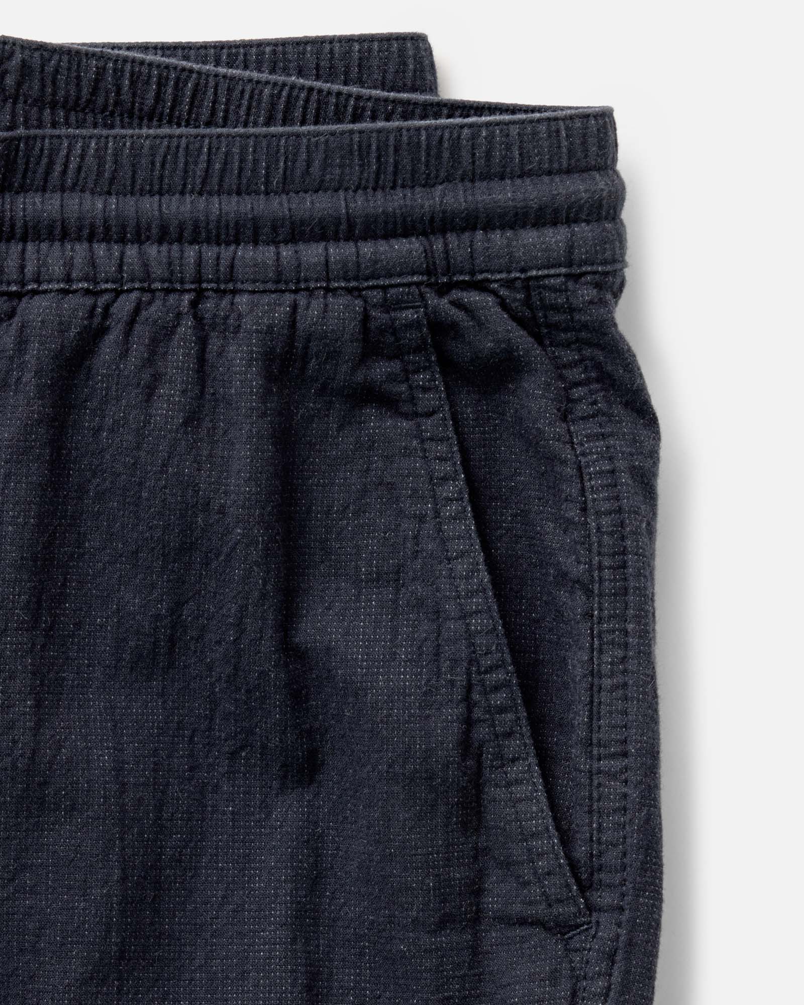 The Apres Pant in Coal Double Cloth - Image 6