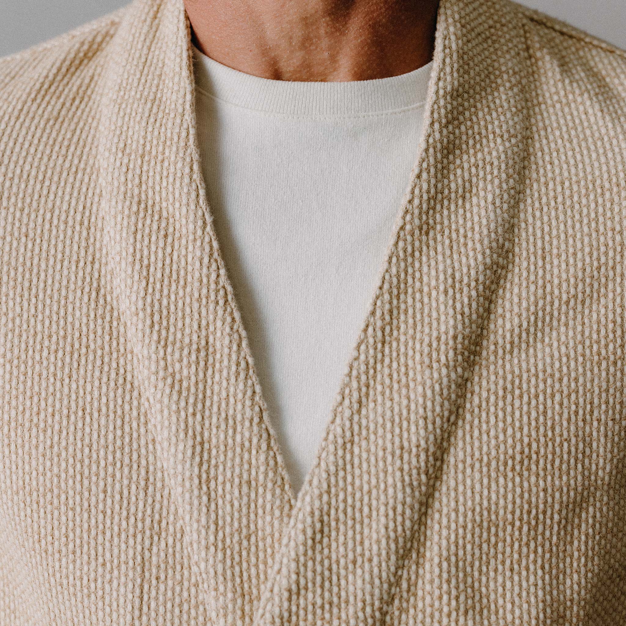 The Apres Robe in Natural Sashiko - Image 4