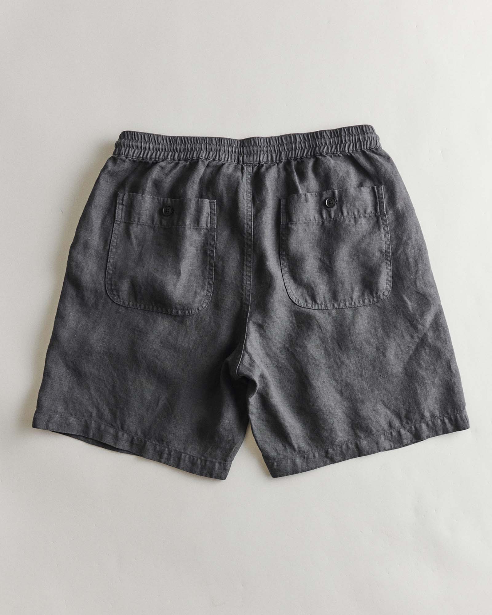 The Apres Short in Faded Black Hemp - Image 7