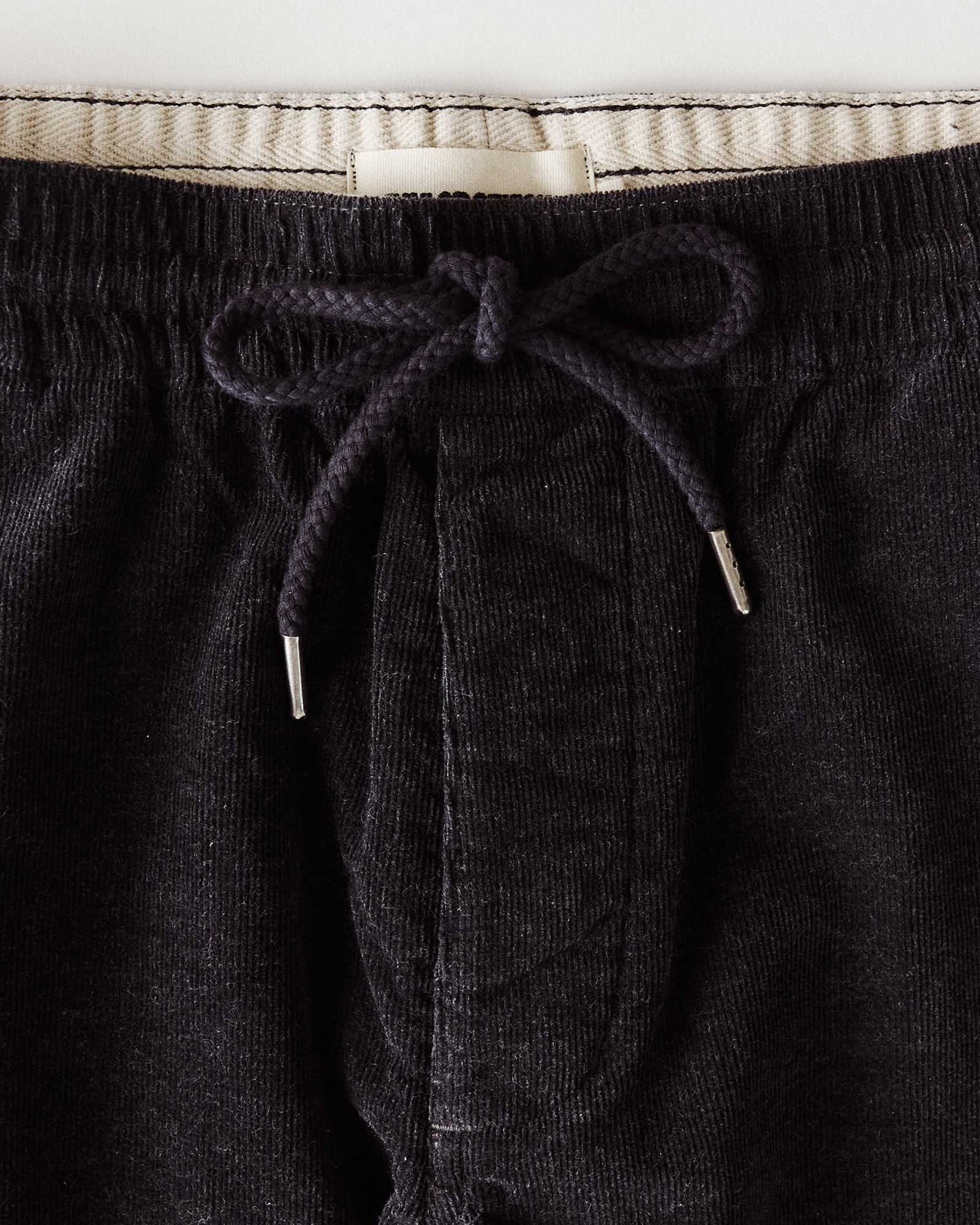 The Apres Short in Heather Coal Pincord - Image 6