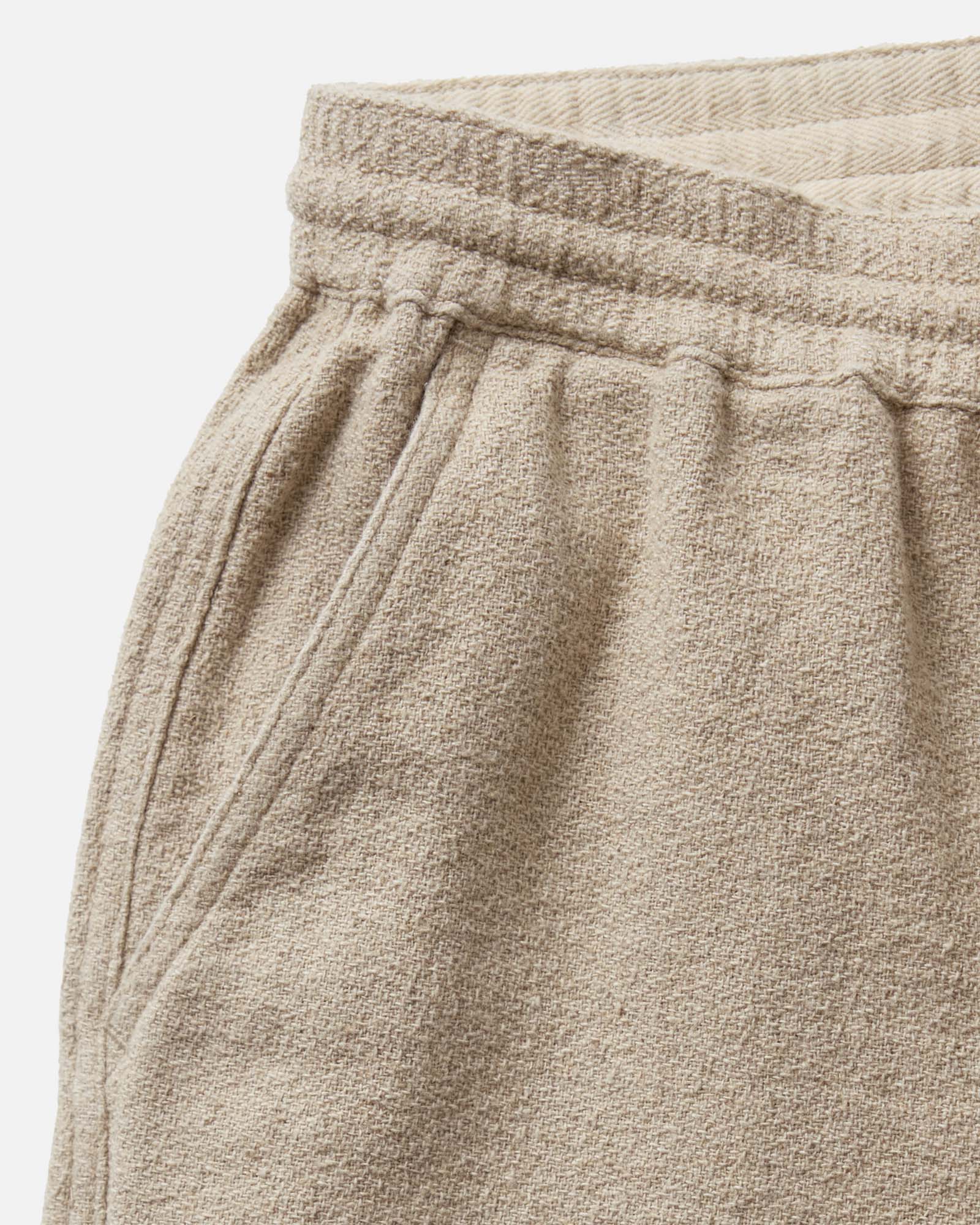The Apres Short in Heather Oat Crepe - Image 5