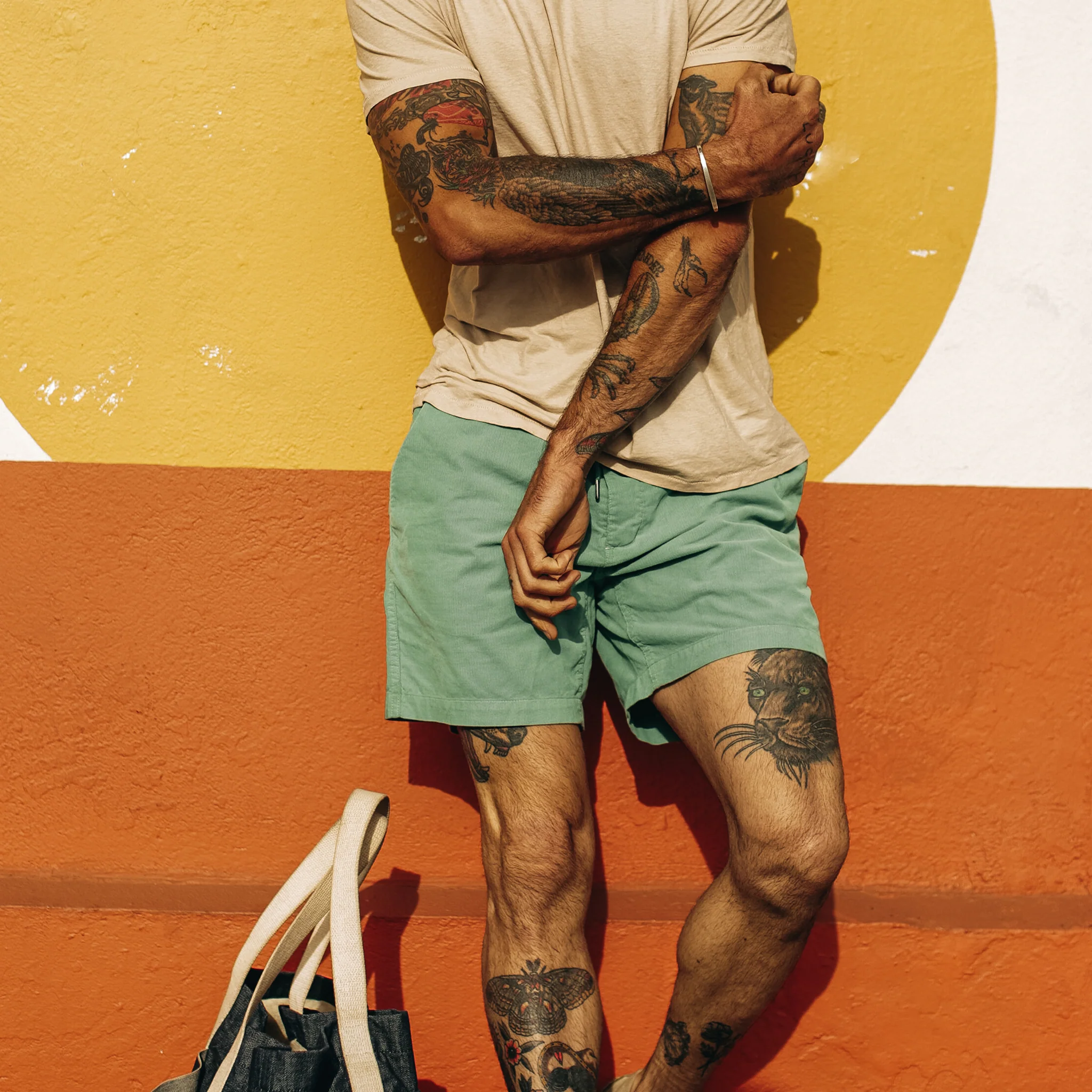 The Apres Short in Ocean Pinwale - Image 5