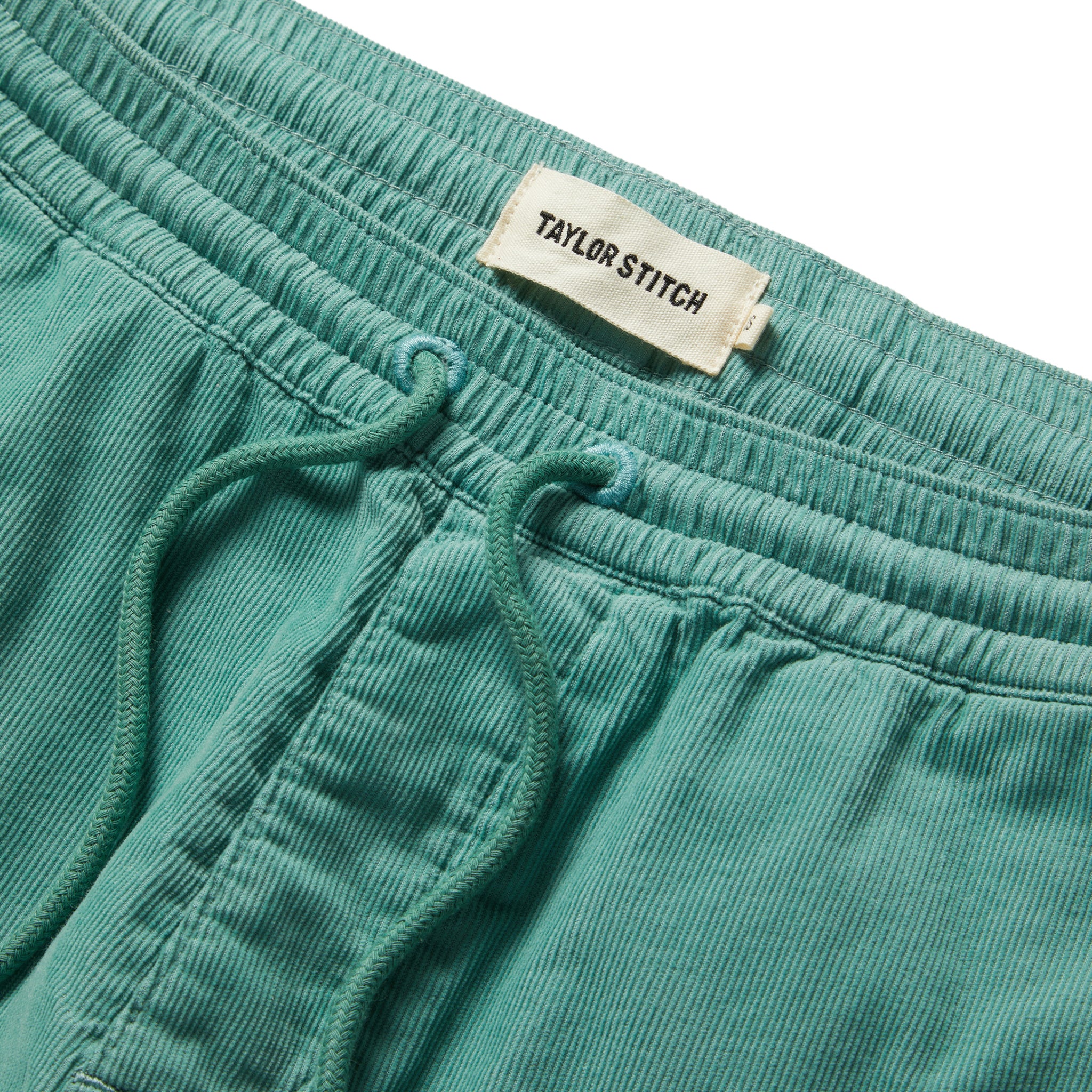 The Apres Short in Ocean Pinwale - Image 6