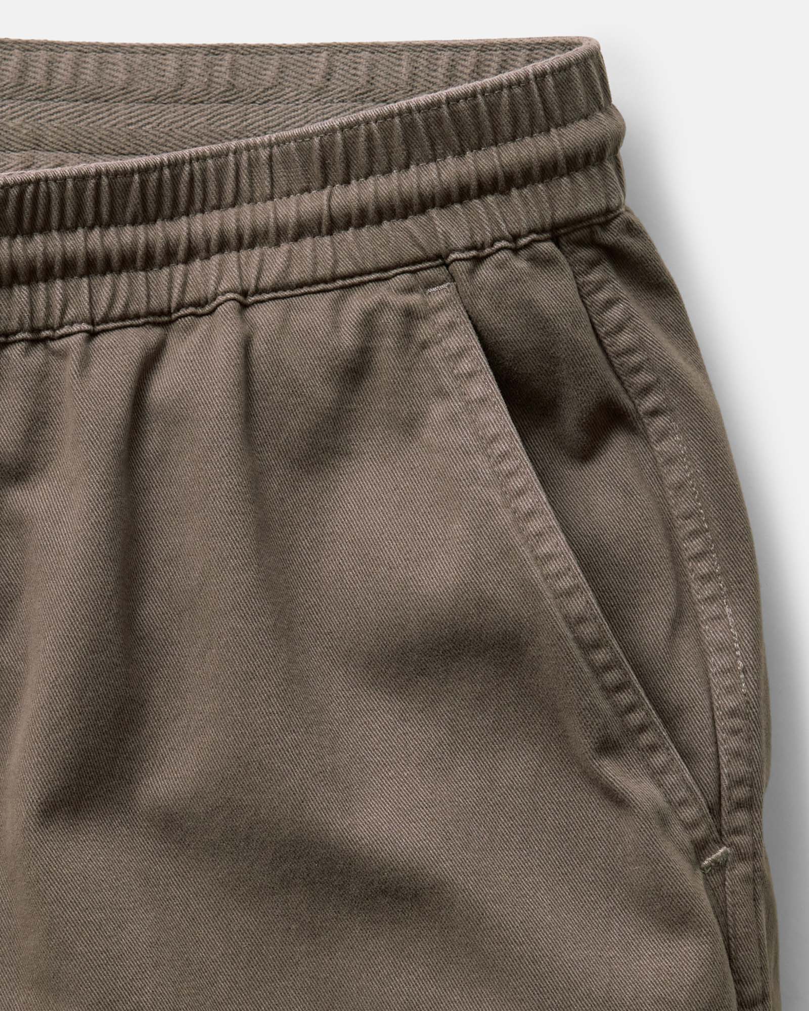 The Apres Short in Organic Espresso Foundation Twill - Image 4