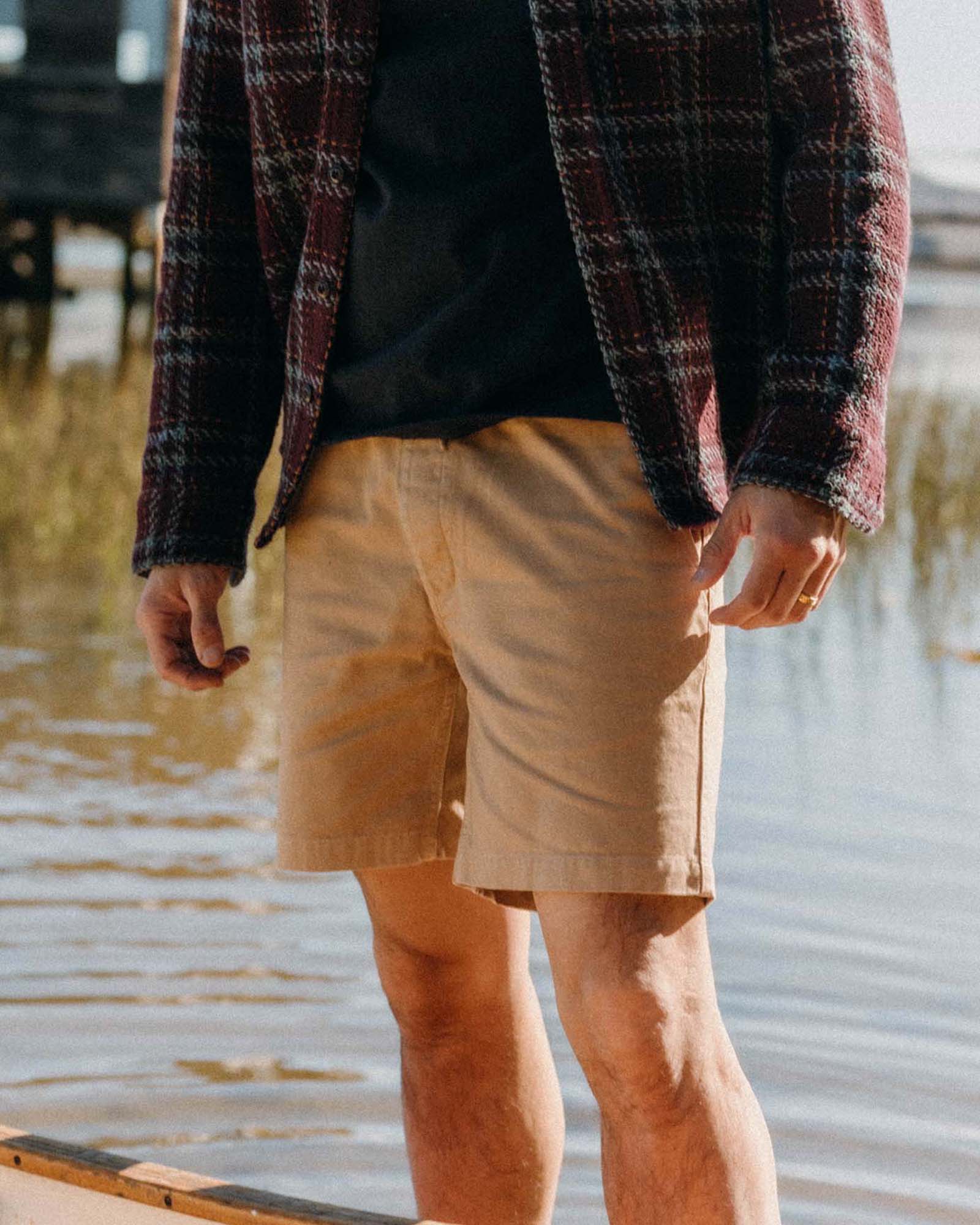 The Apres Short in Organic Khaki Foundation Twill - Image 2