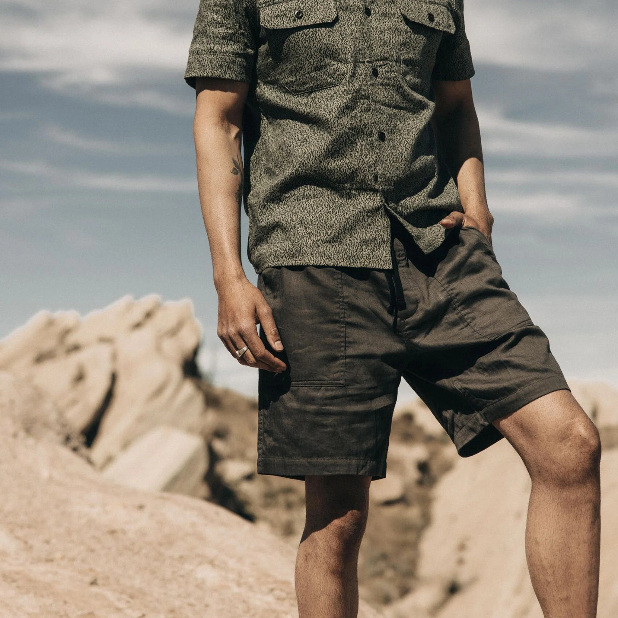 The Apres Trail Short in Granite Double Cloth - Image 3