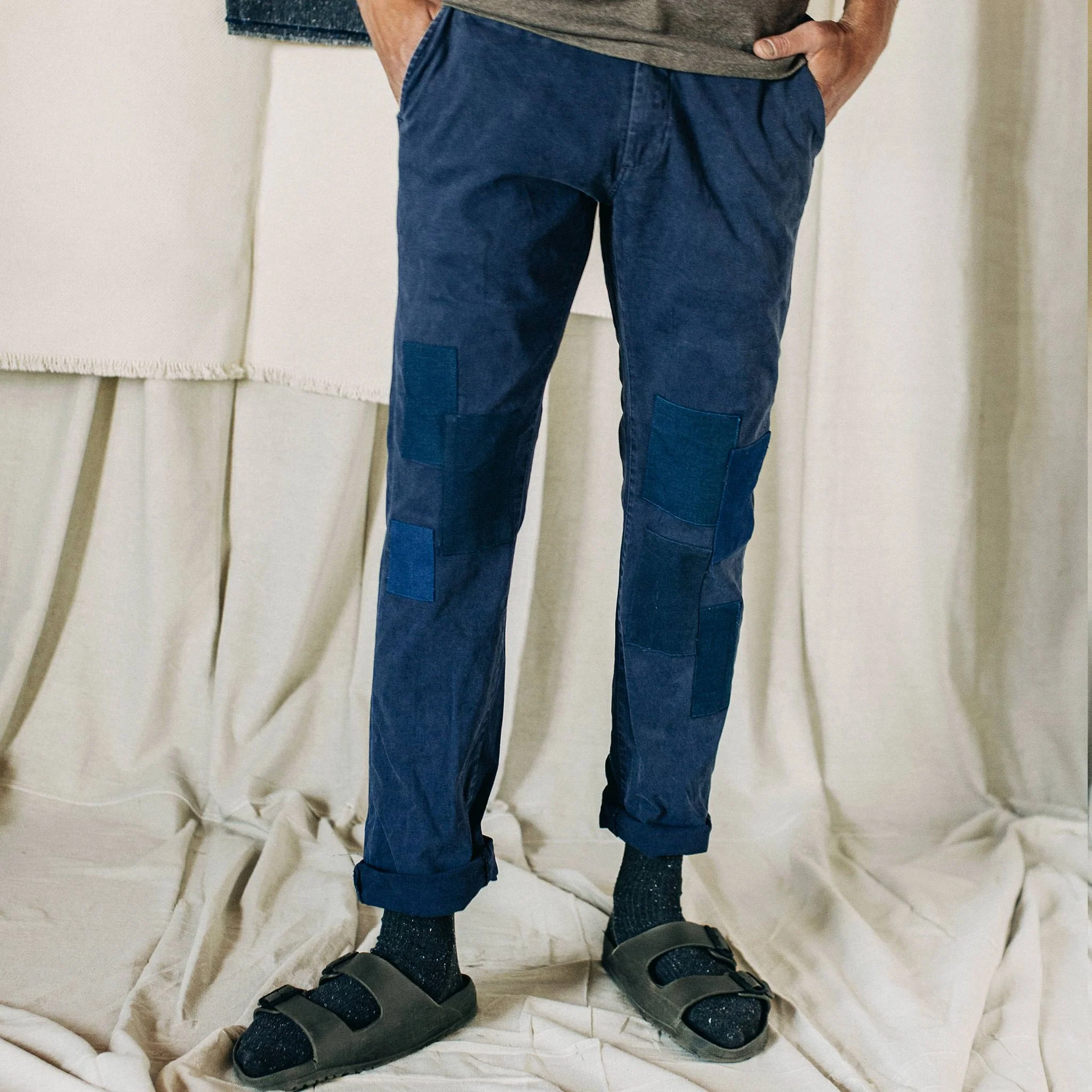 The Atelier and Repairs Chino in Navy - Image 2
