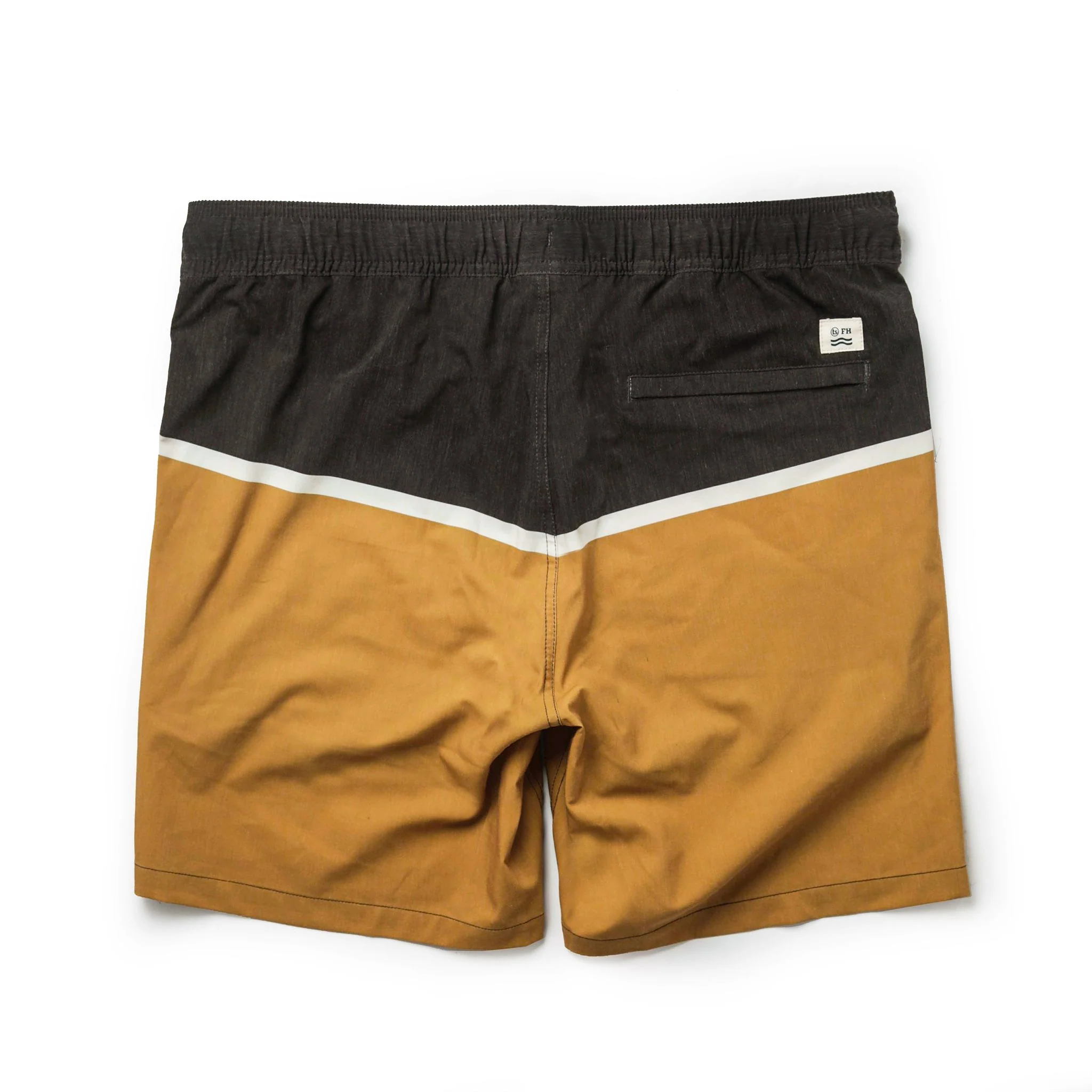 The Bayberry Trunk in Sandbar - Image 9