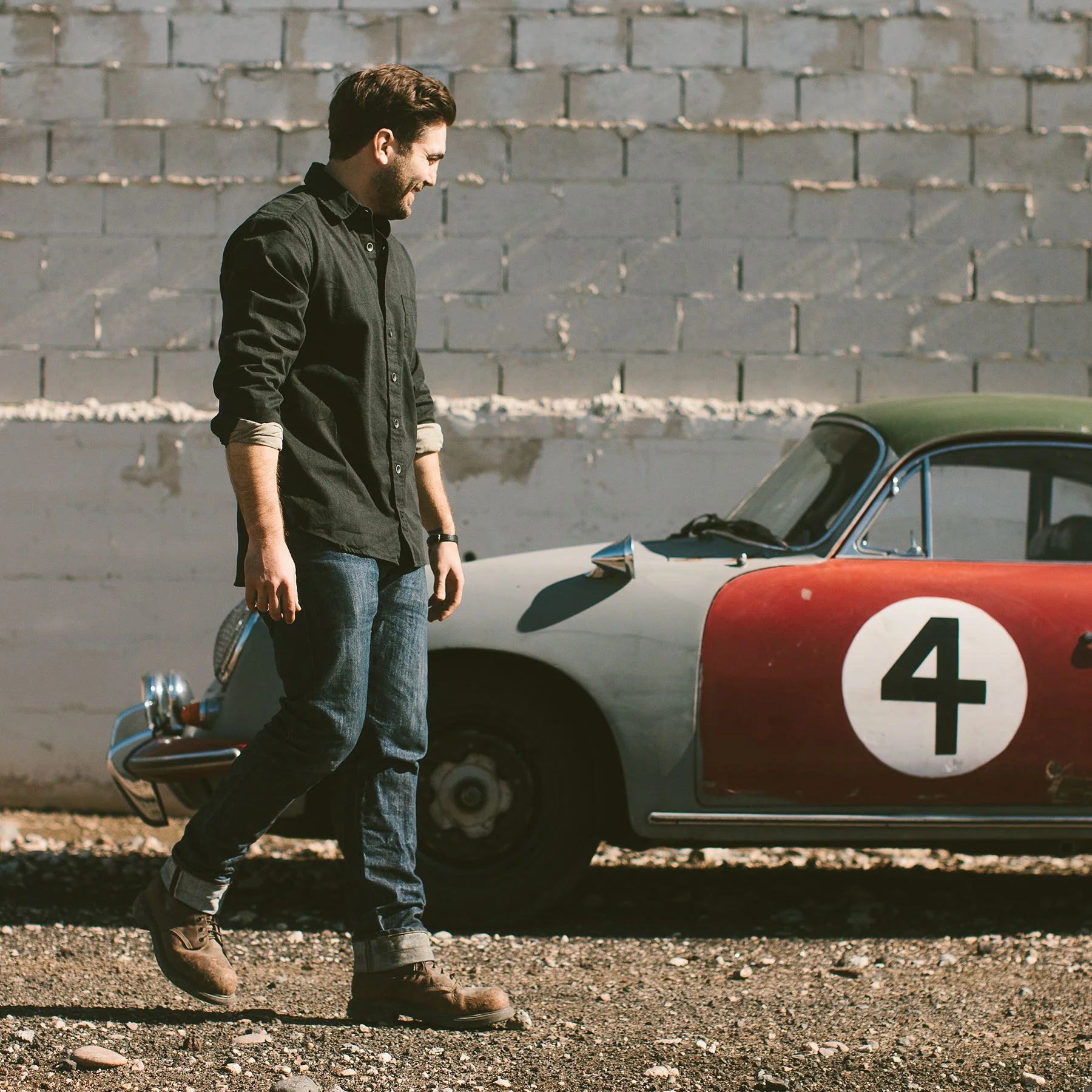 The Mechanic in Black - Image 4