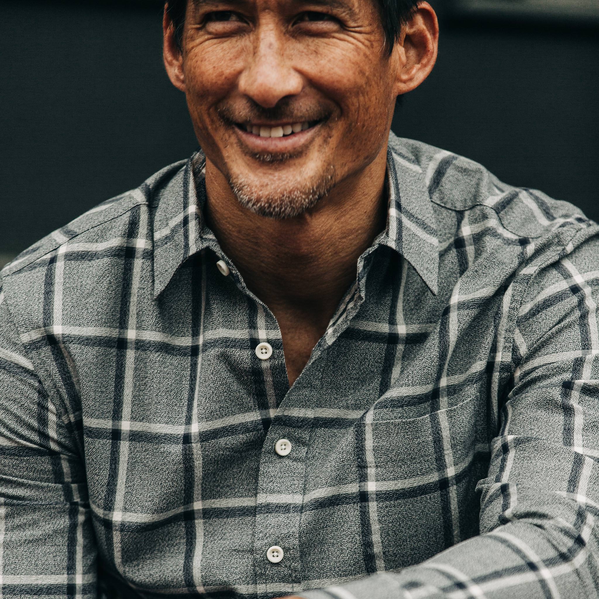 The California in Navy Salt and Pepper Plaid - Image 3