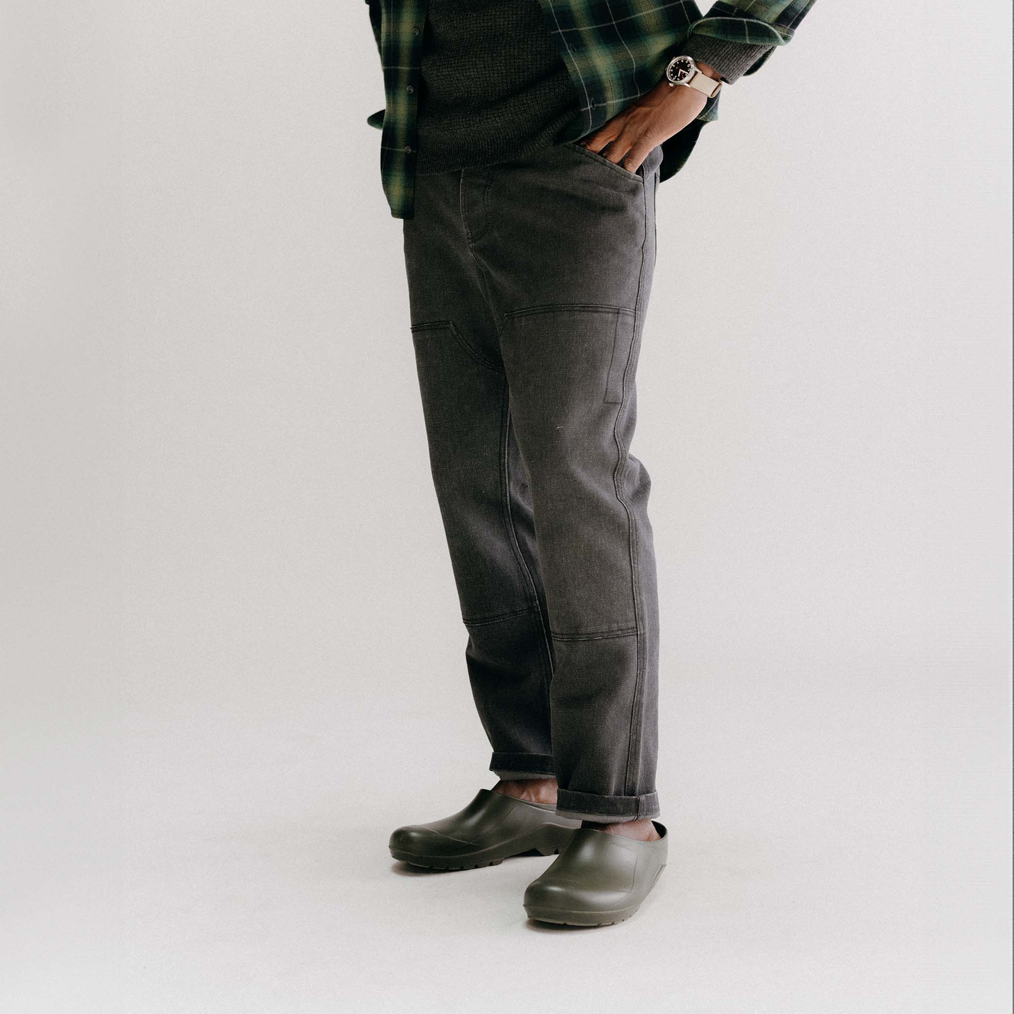 The Chore Pant in Coal Chipped Canvas - Image 3