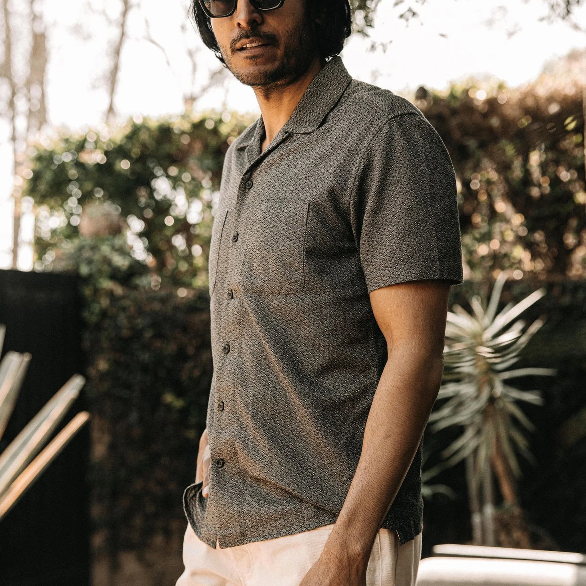 The Conrad Shirt in Black Indigo Jacquard Floral - Image 3