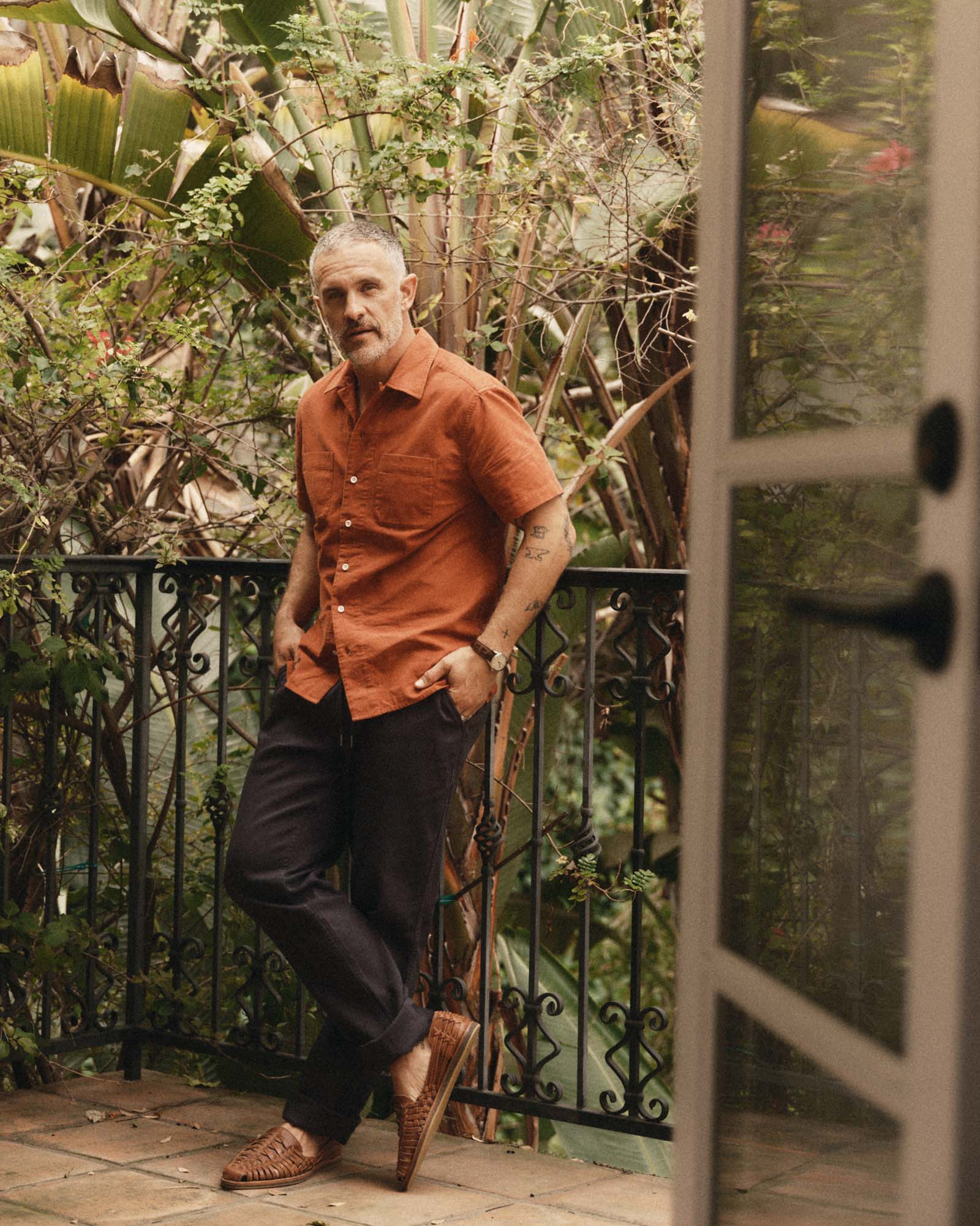 The Conrad Shirt in Heather Chili Pincord - Image 3