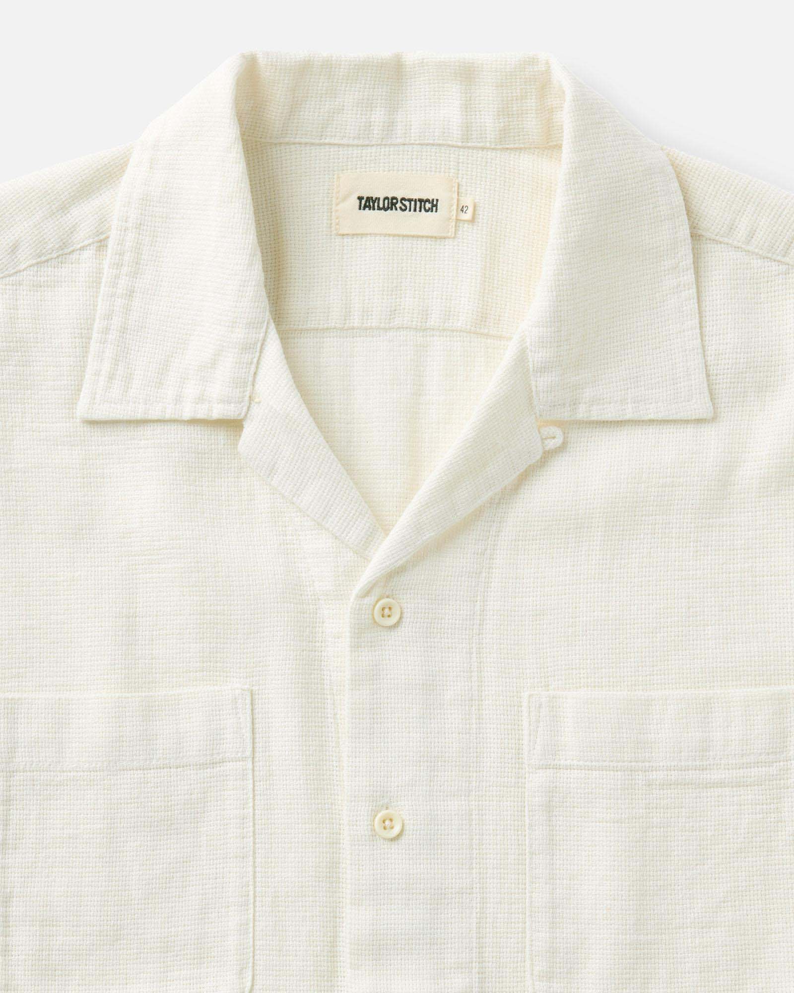 The Conrad Shirt in Vintage White Linen - Image 3