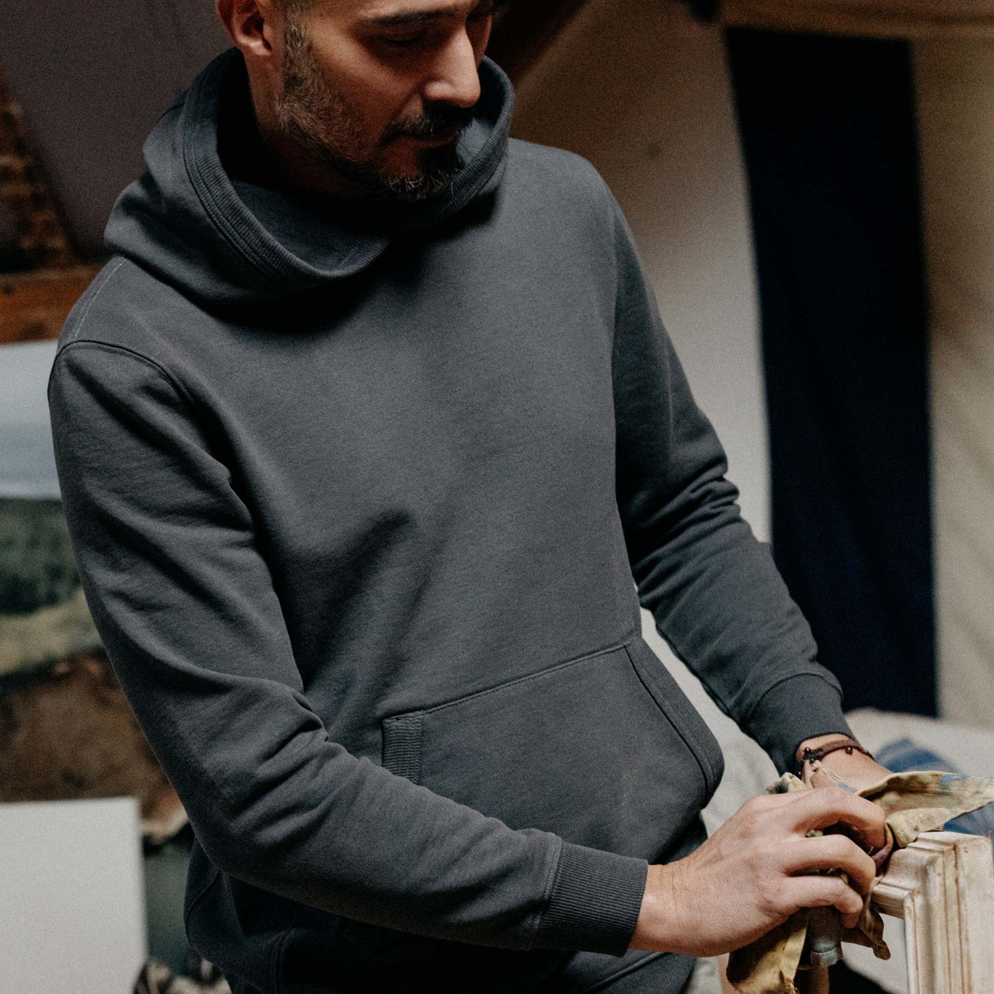 The Cotton Hemp Hoodie in Asphalt - Image 4