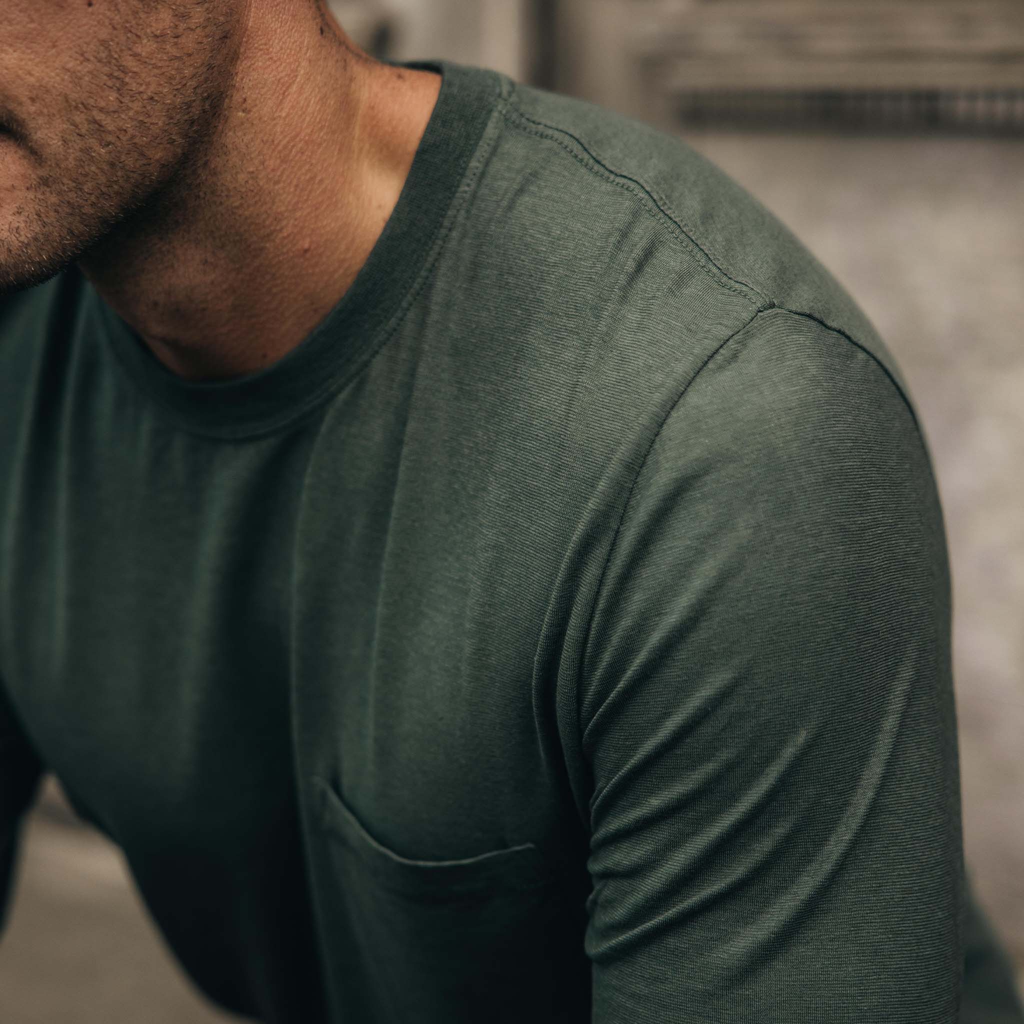 The Cotton Hemp Long Sleeve Tee in Pine - Image 3