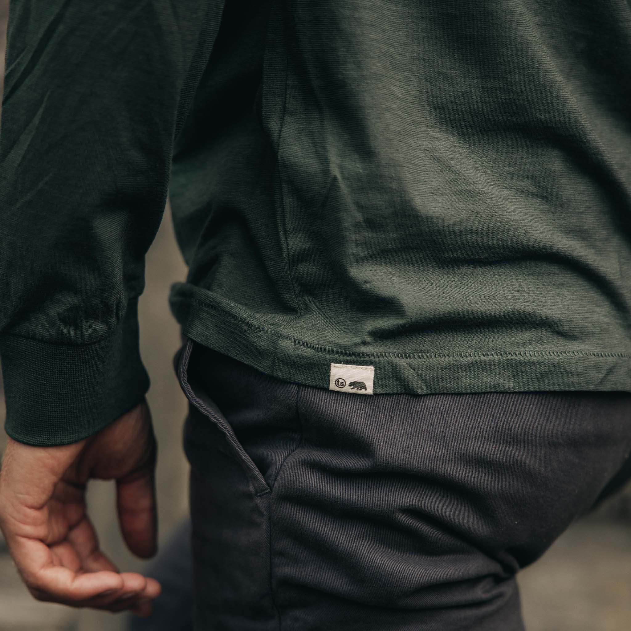 The Cotton Hemp Long Sleeve Tee in Pine - Image 4