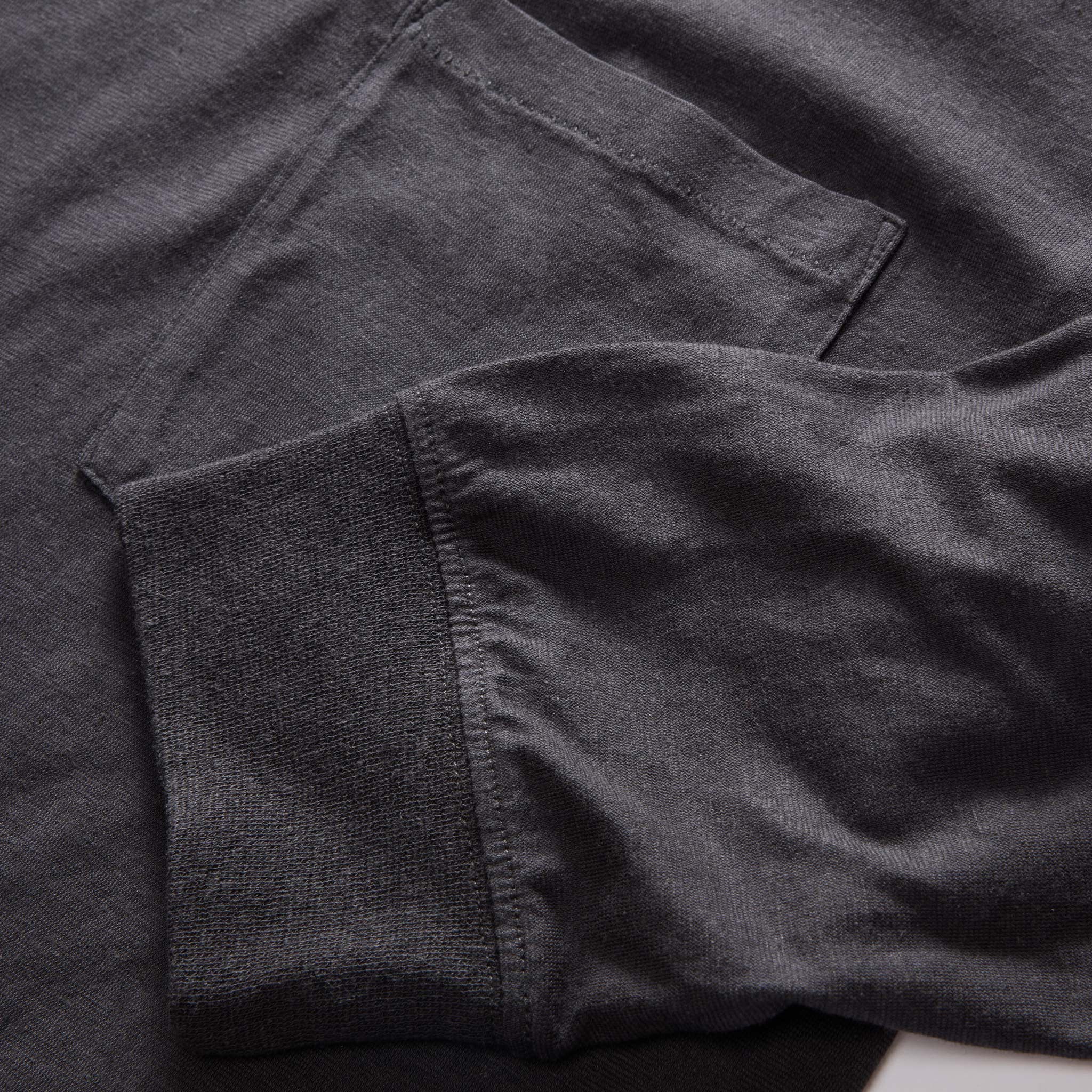 The Cotton Hemp Long Sleeve Tee in Charcoal - Image 6