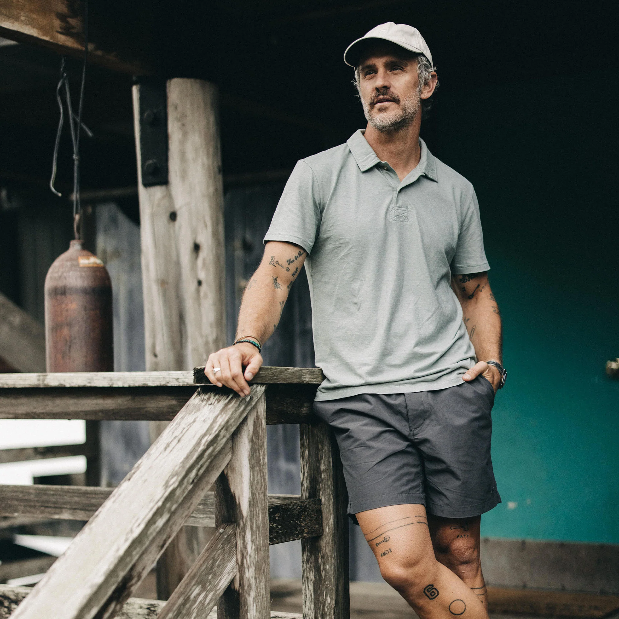 The Cotton Hemp Polo in Slate - Image 2