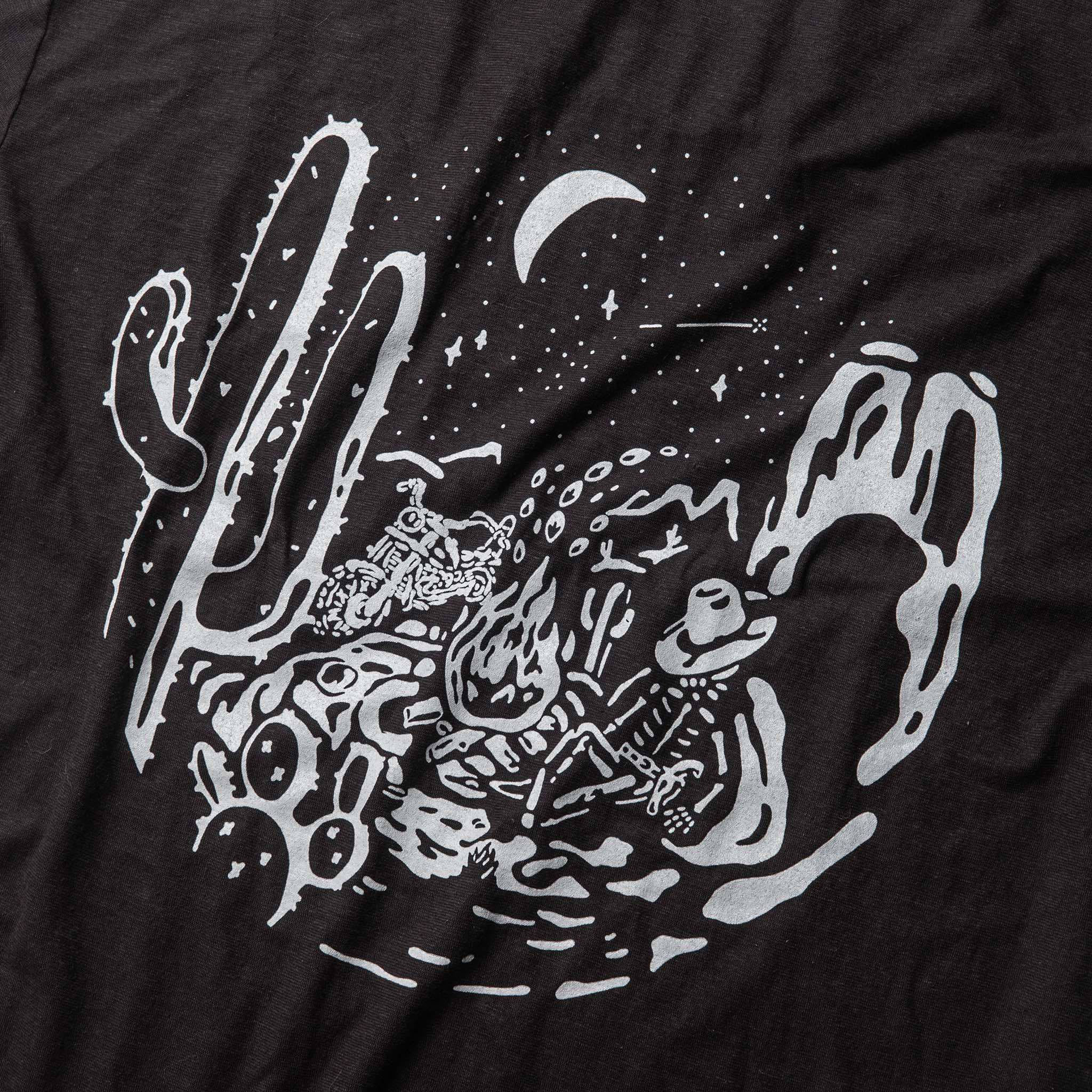 The Cotton Hemp Tee in Charcoal Open Road - Image 4