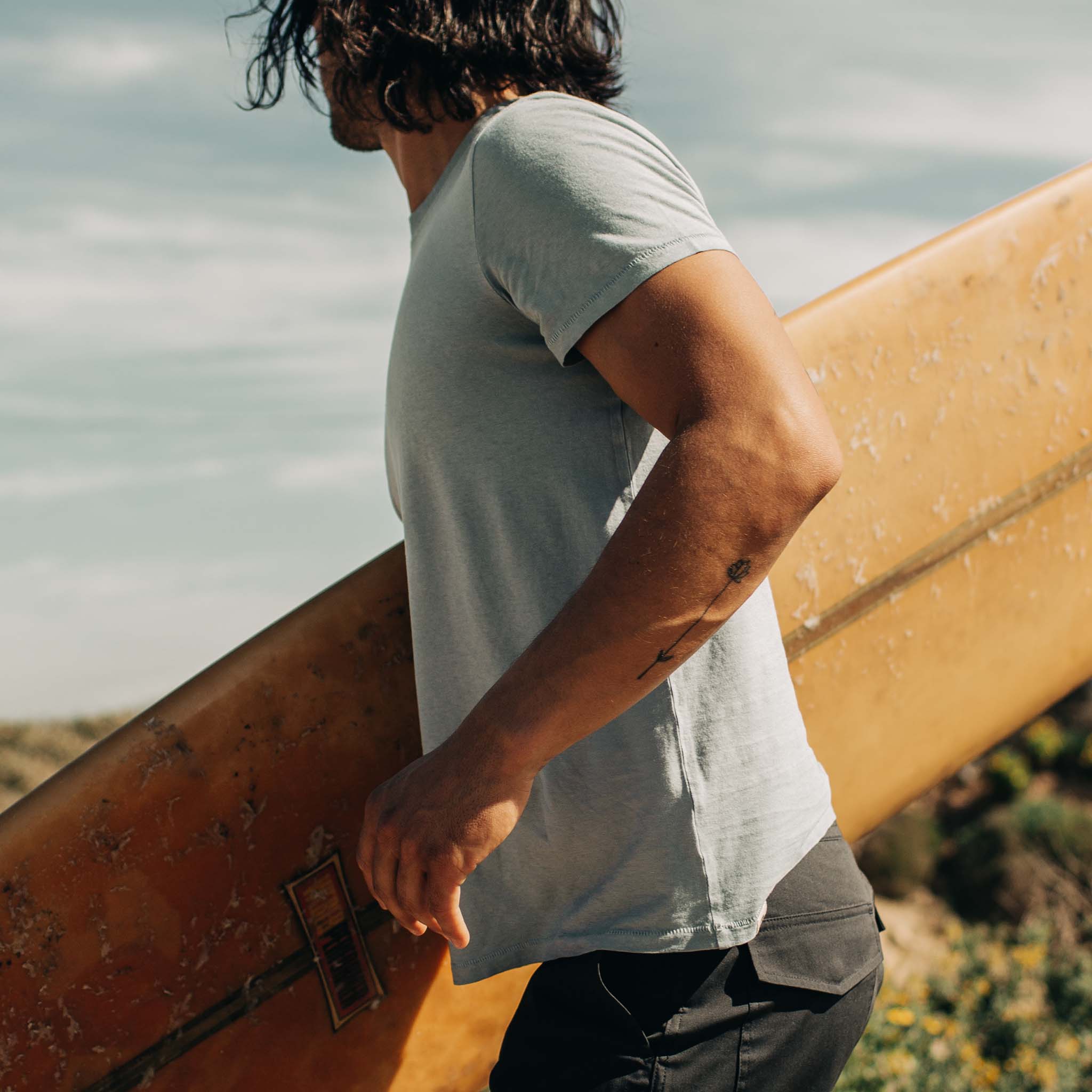 The Cotton Hemp Tee in Ocean - Image 4