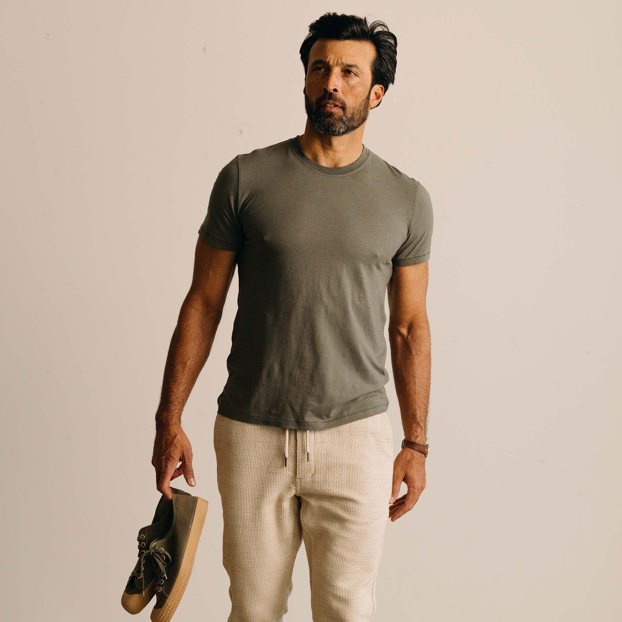 The Cotton Hemp Tee in Olive - Image 4