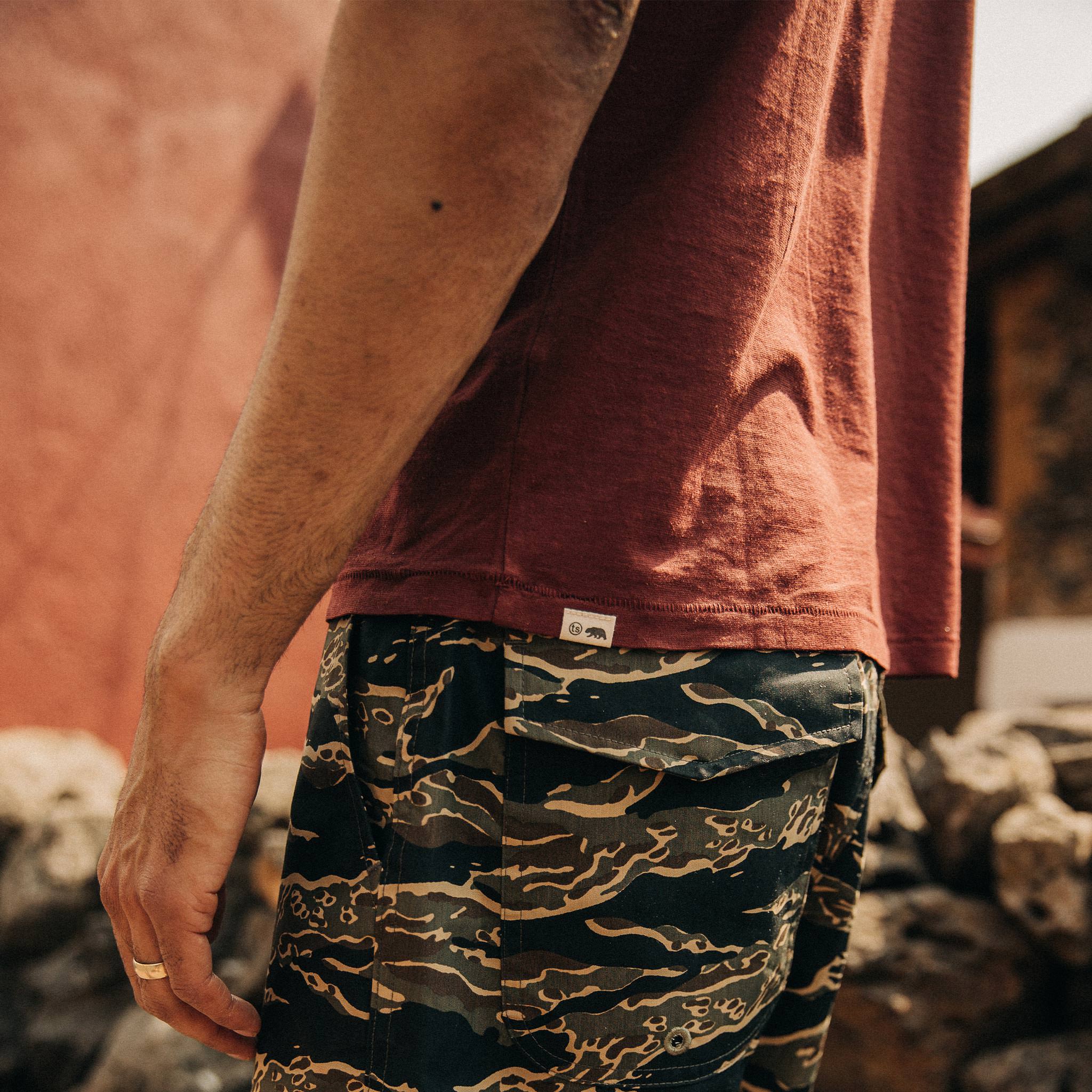 The Cotton Hemp Tee in Rust - Image 4