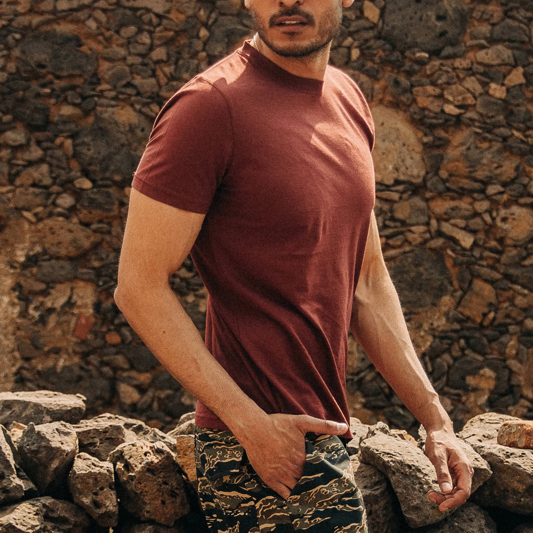 The Cotton Hemp Tee in Rust - Image 5