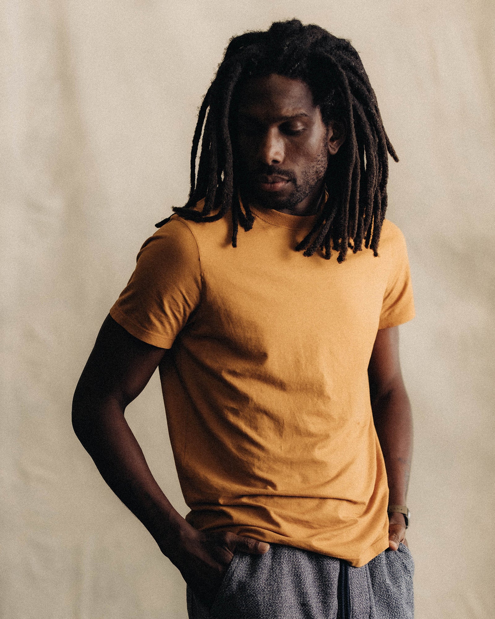 The Cotton Hemp Tee in Saffron - Image 4