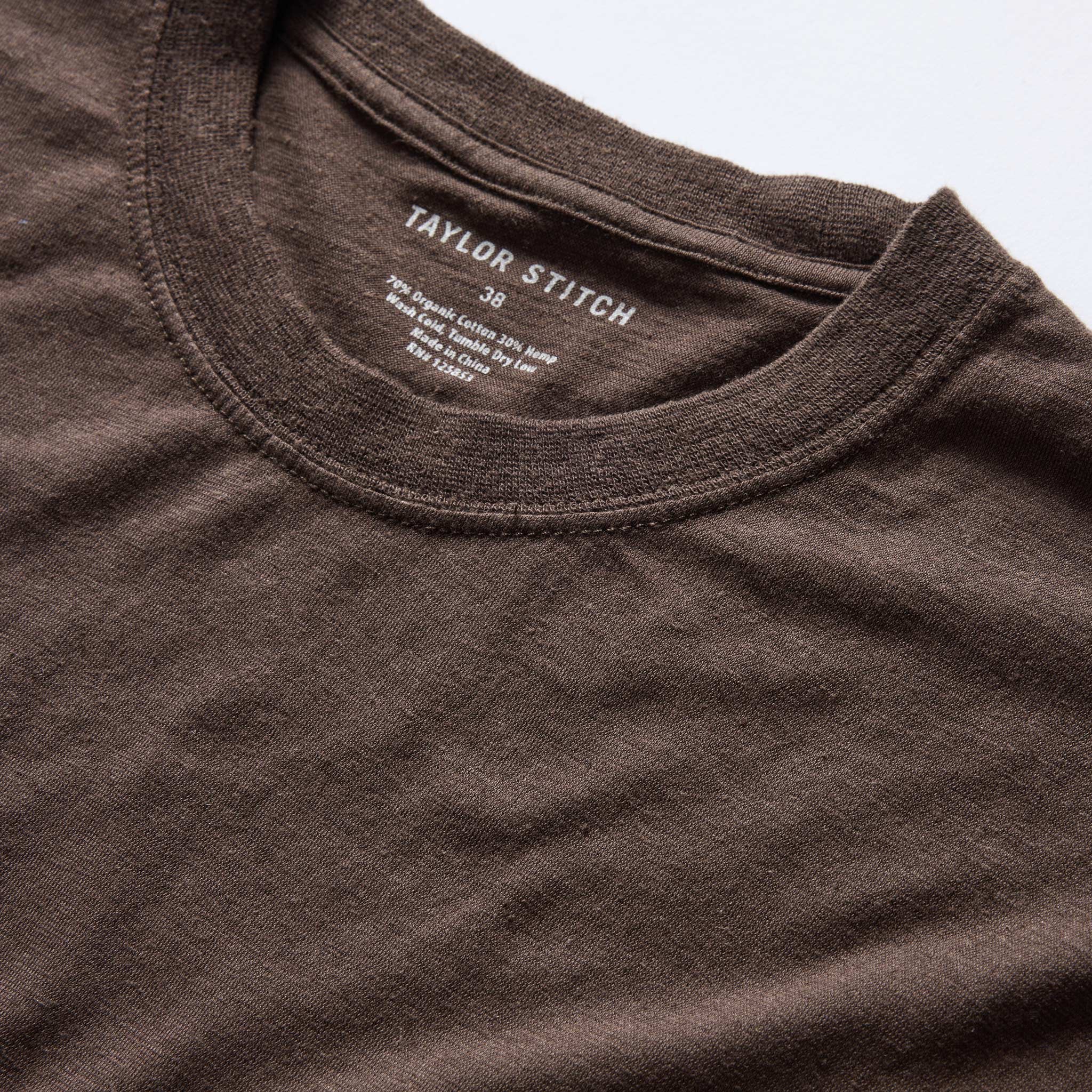 The Cotton Hemp Tee in Soil - Image 6