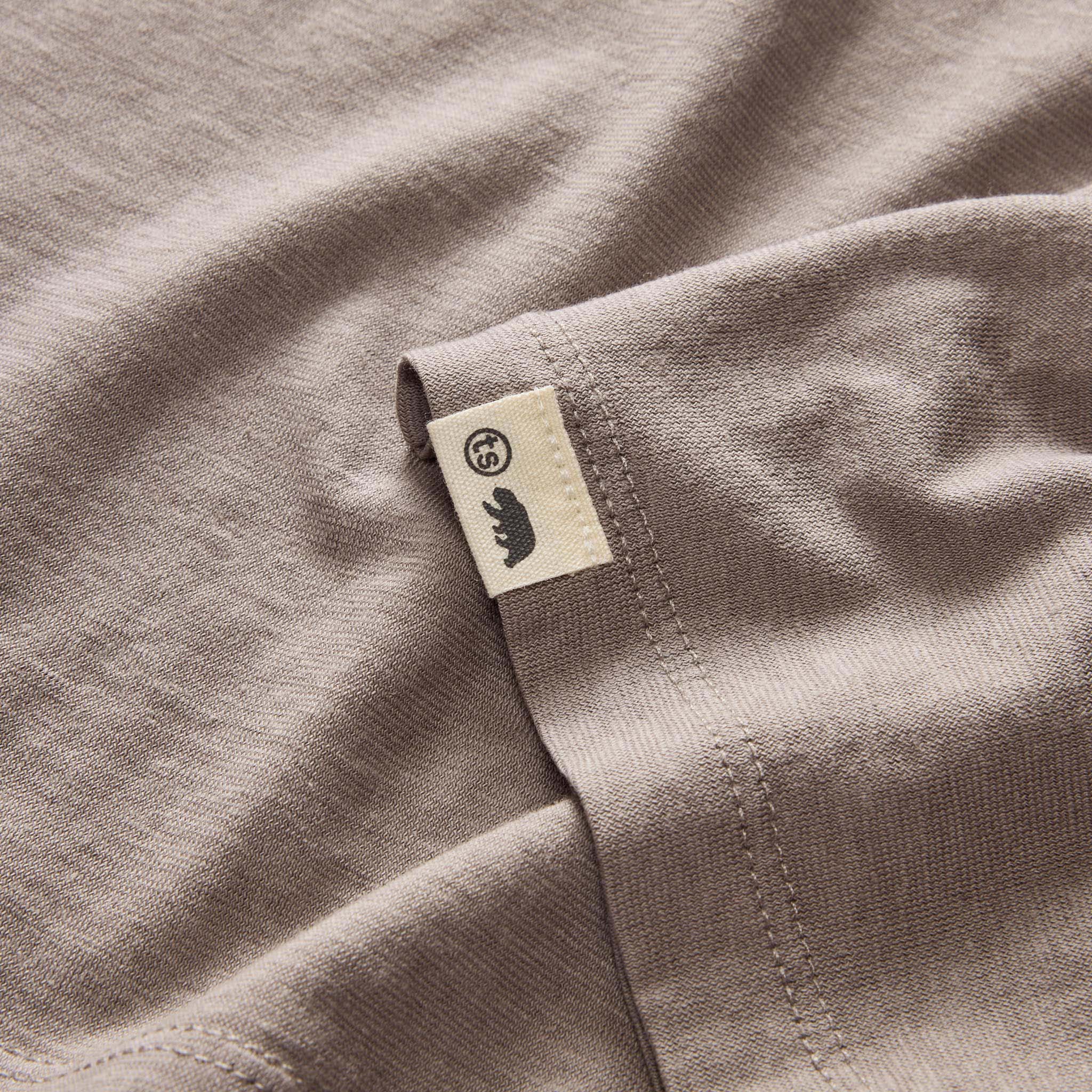 The Cotton Hemp Tee in Steeple Grey - Image 8