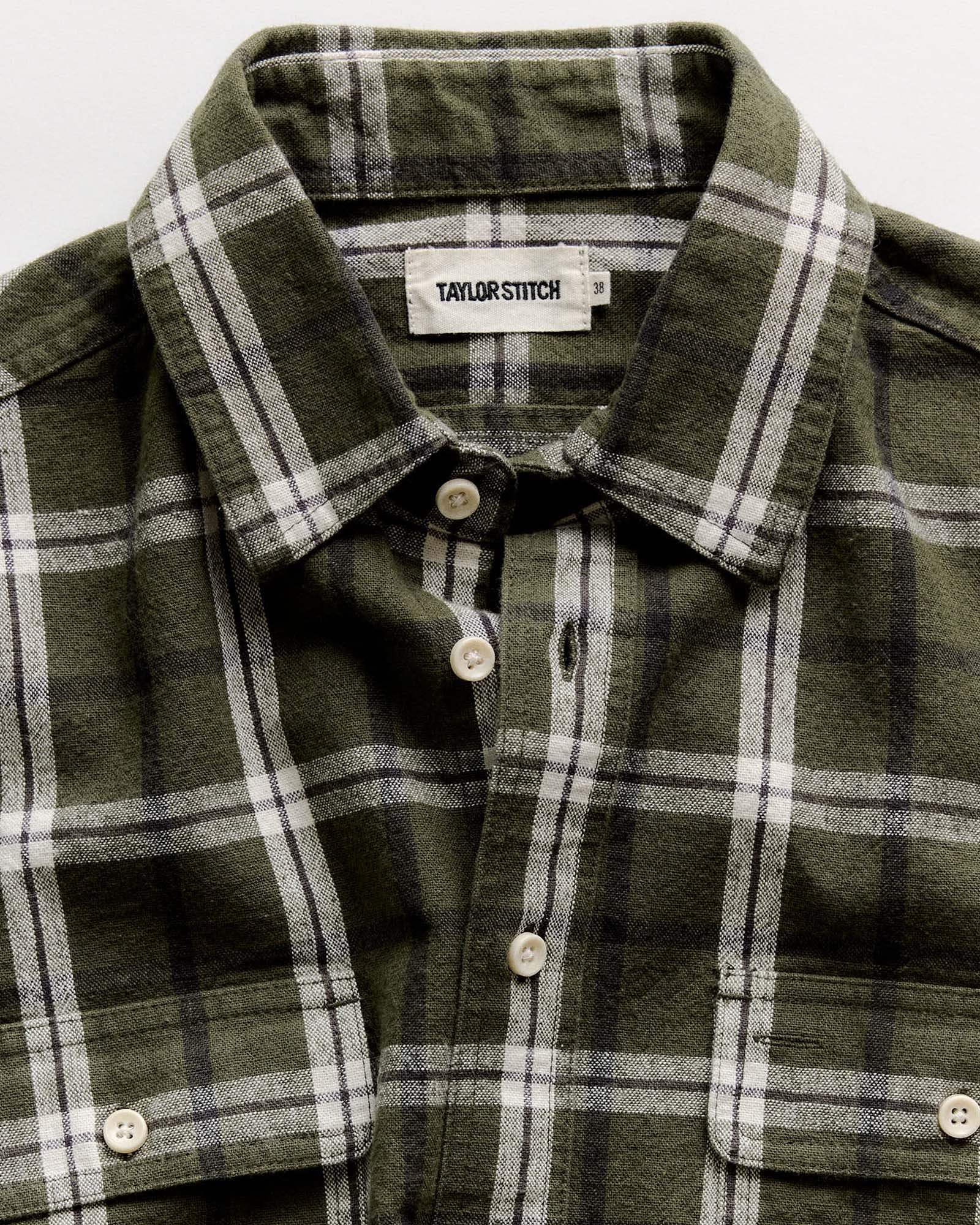 The Craftsman Shirt in Canteen Plaid Linen - Image 4