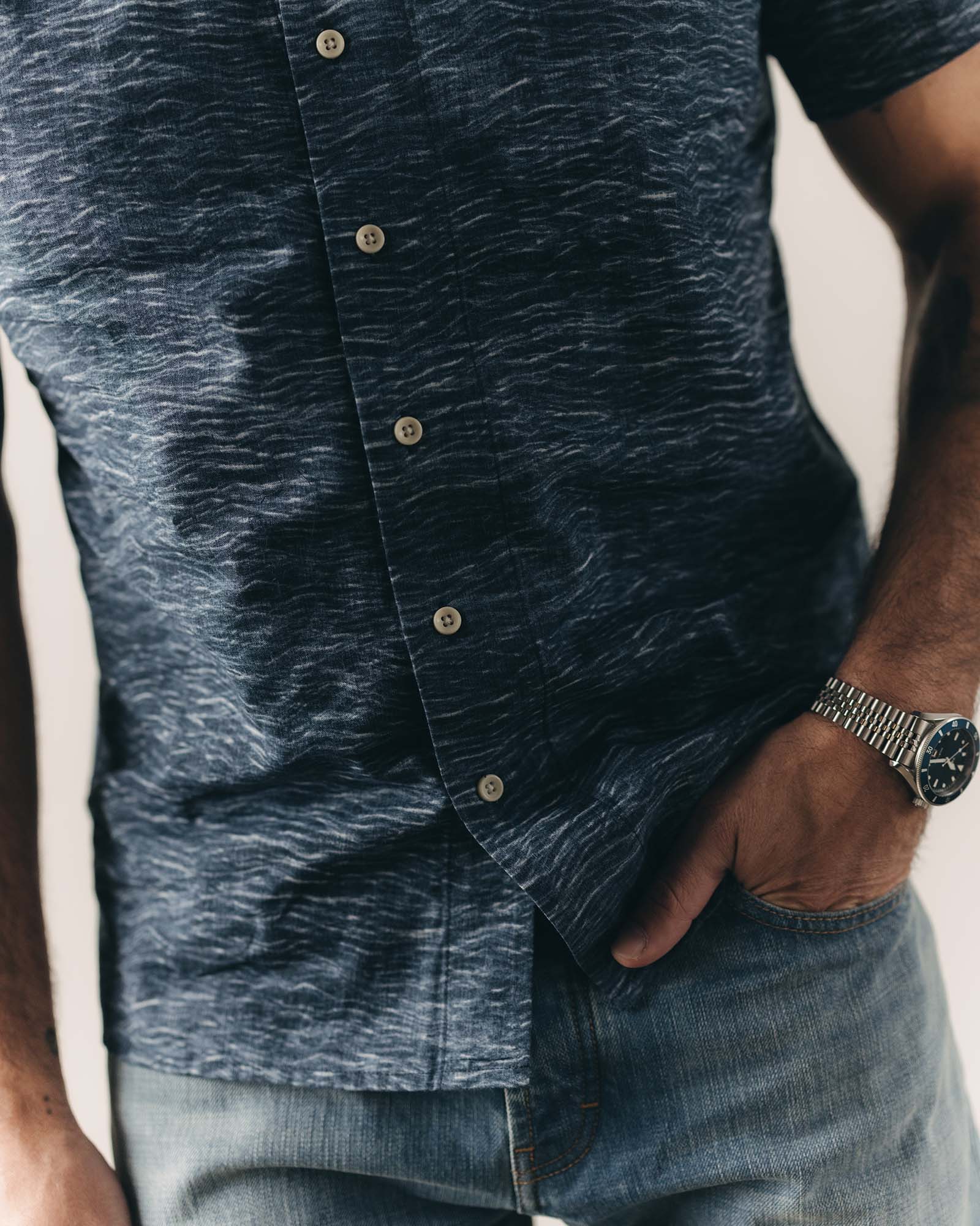 The Davis Shirt in High Seas - Image 4