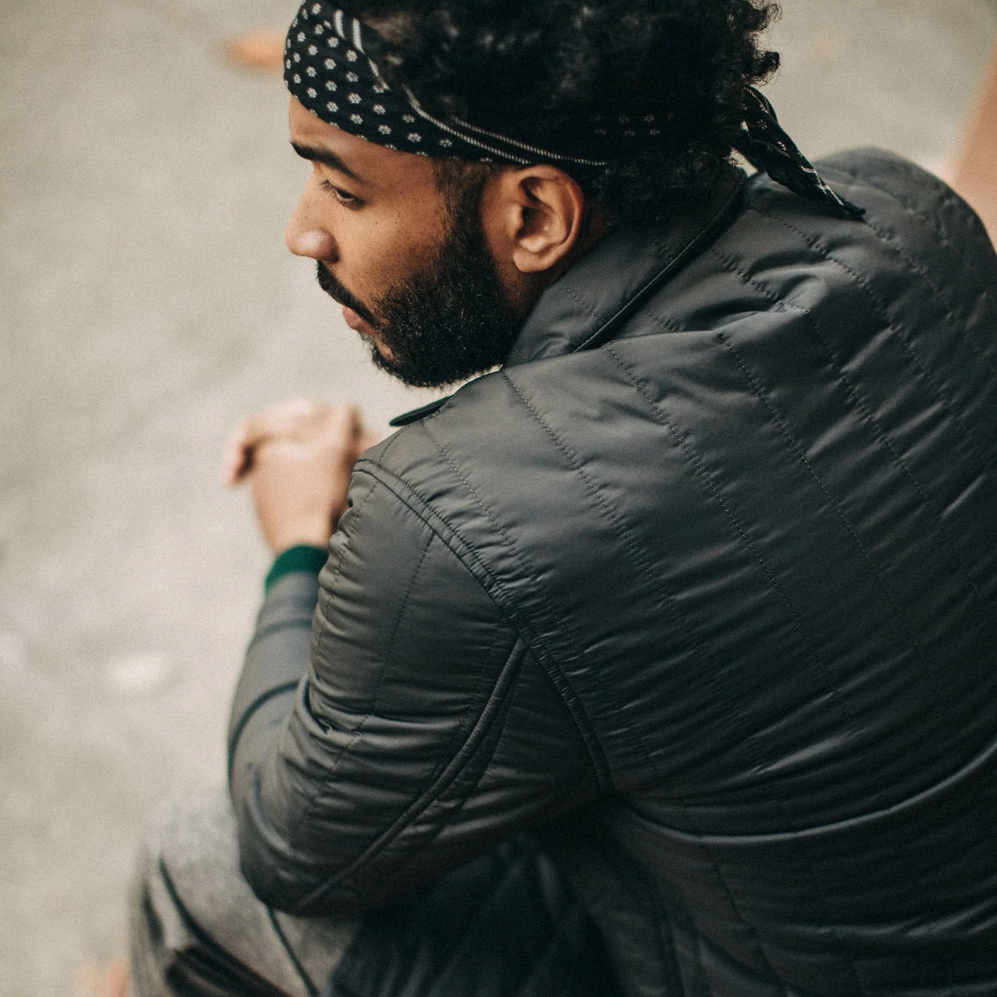 The Decker Jacket in Charcoal Quilt - Image 5
