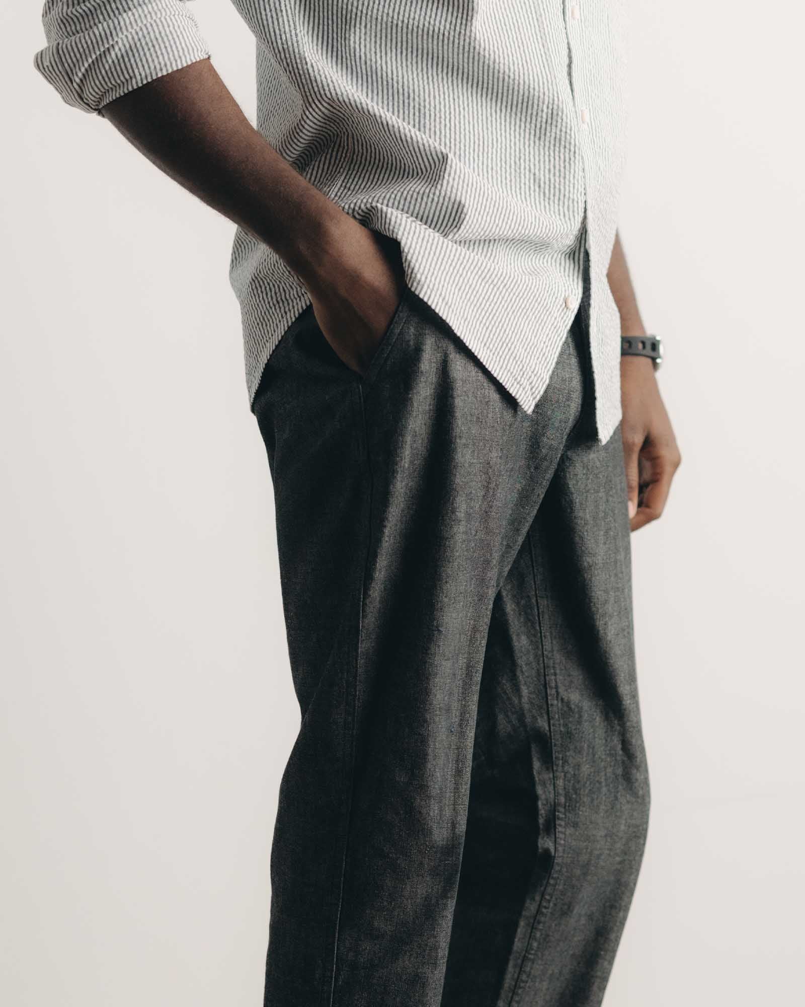 The Easy Pant in Black Indigo Chambray - Image 3