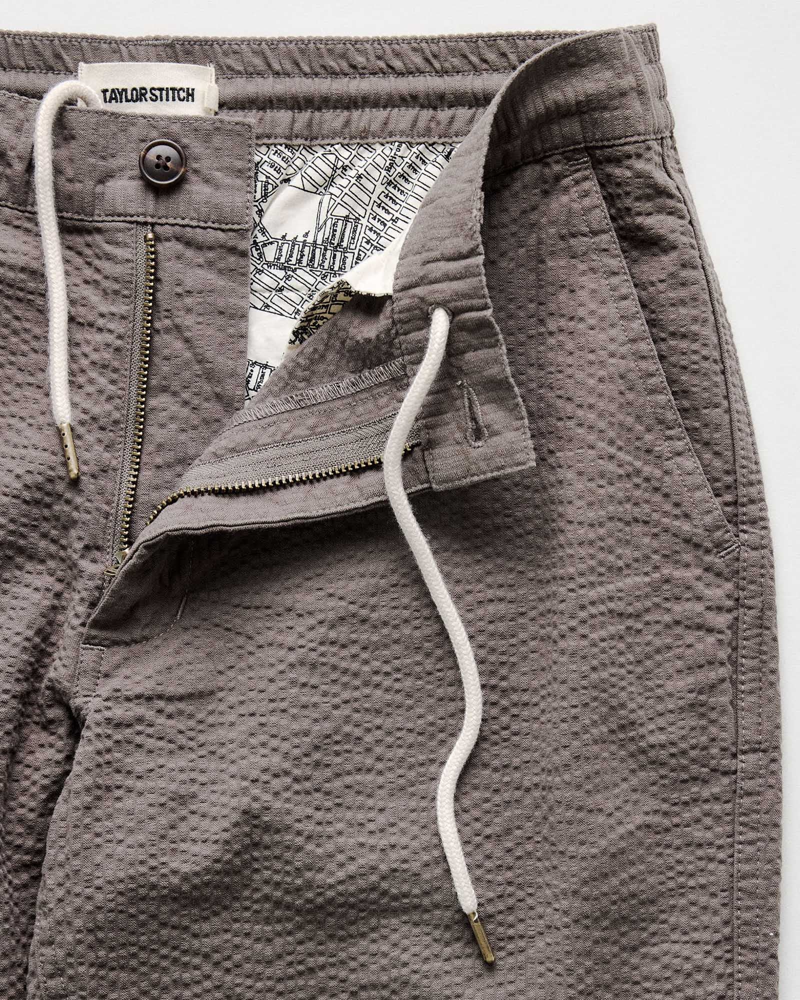 The Easy Pant in Canteen Seersucker - Image 6