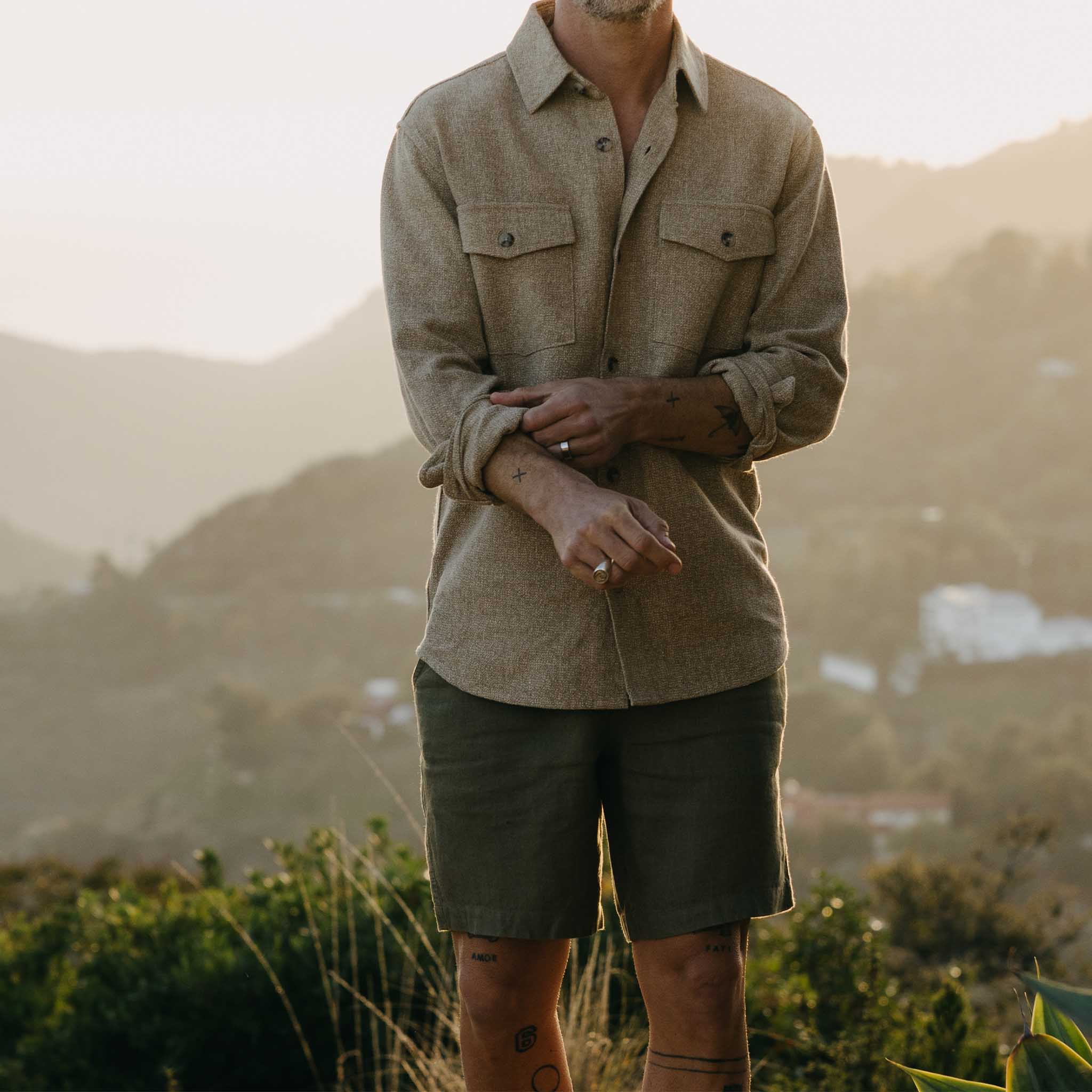 The Easy Short in Olive Linen - Image 2