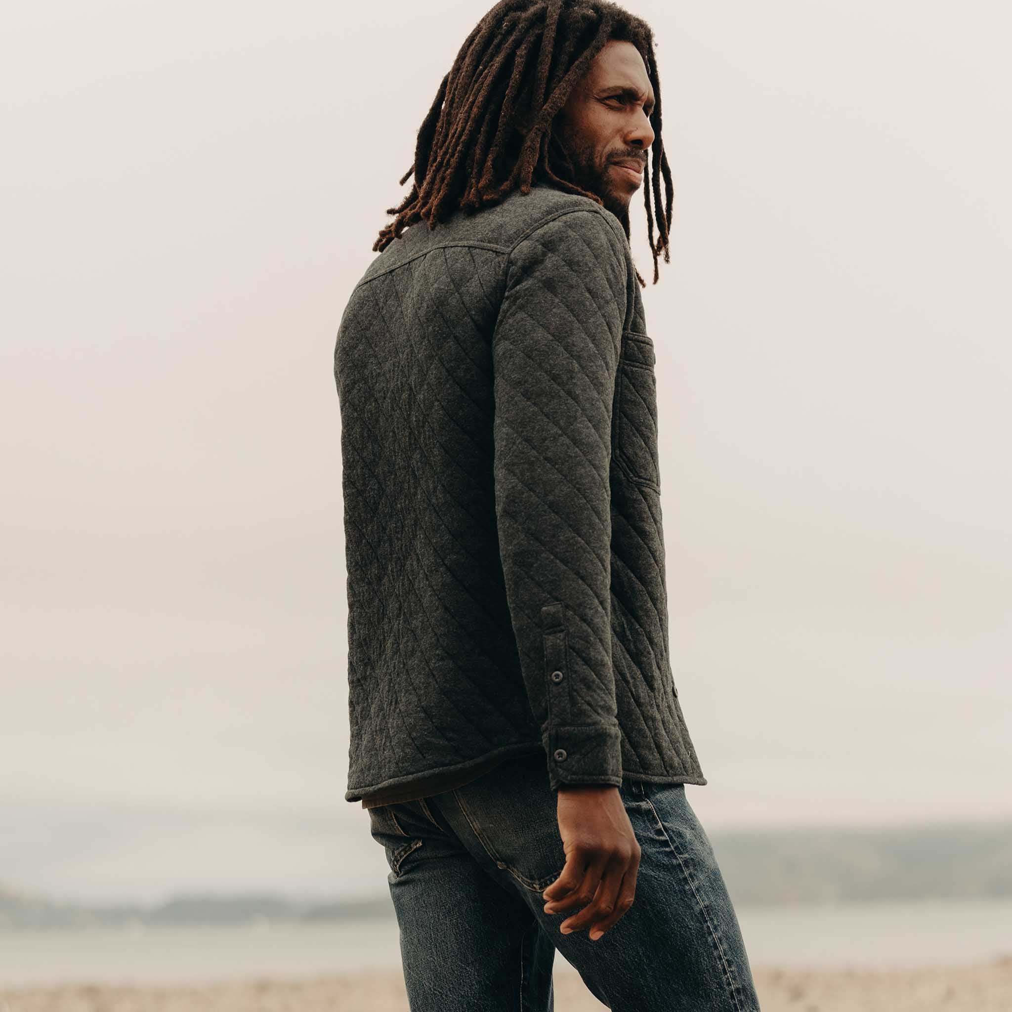 The Fall Line Overshirt in Heather Coal Quilted Jersey - Image 4