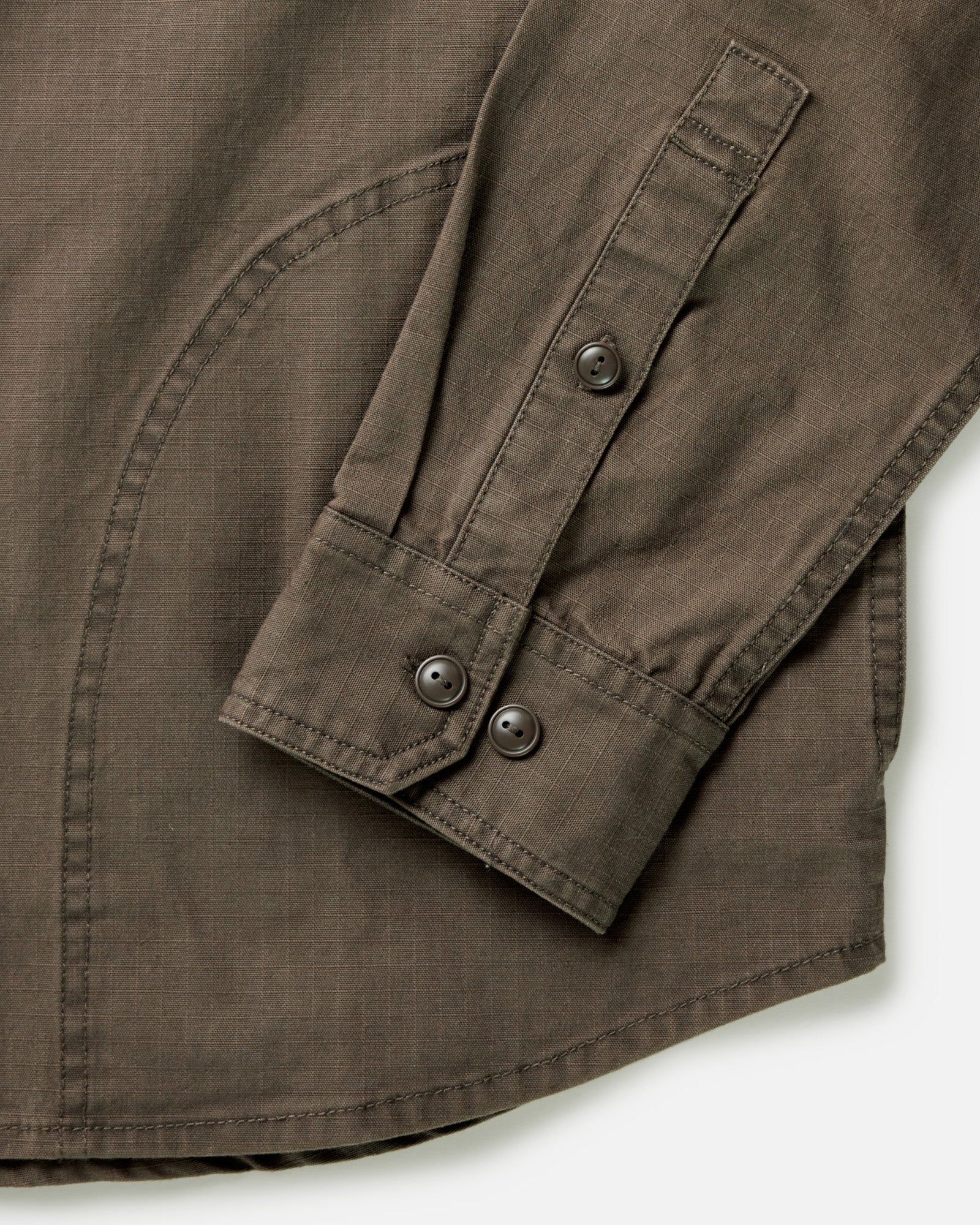 The Field Overshirt in Mushroom Ripstop - Image 7