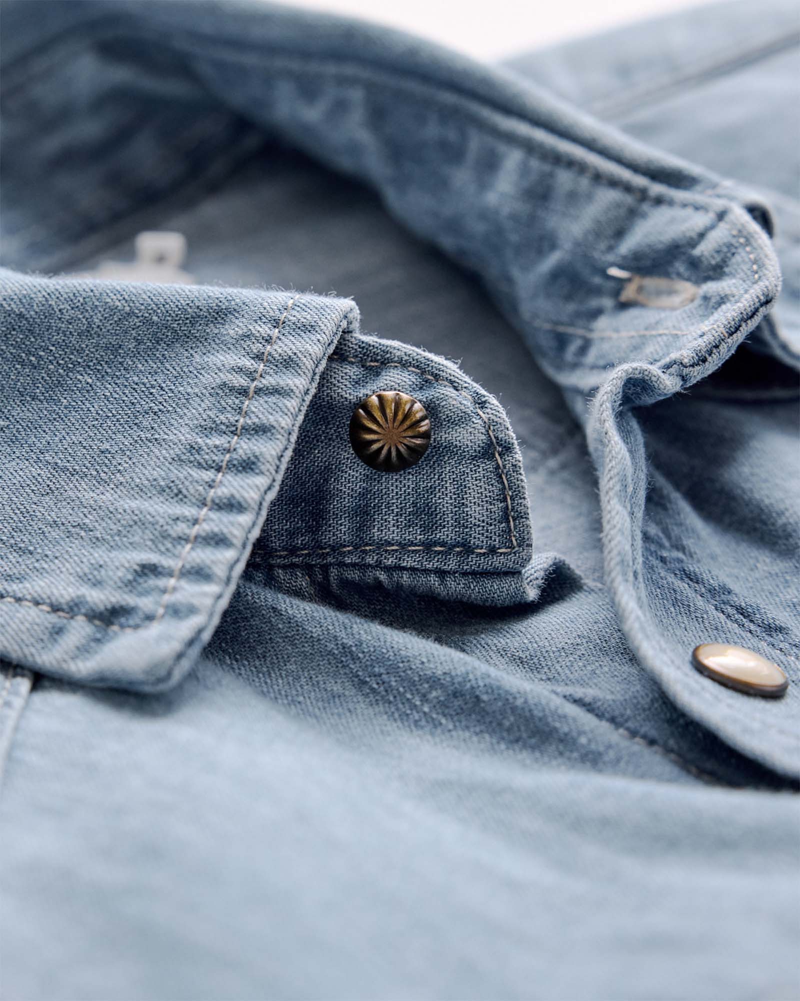 The Glacier Shirt in Washed Indigo Selvedge Denim - Image 8
