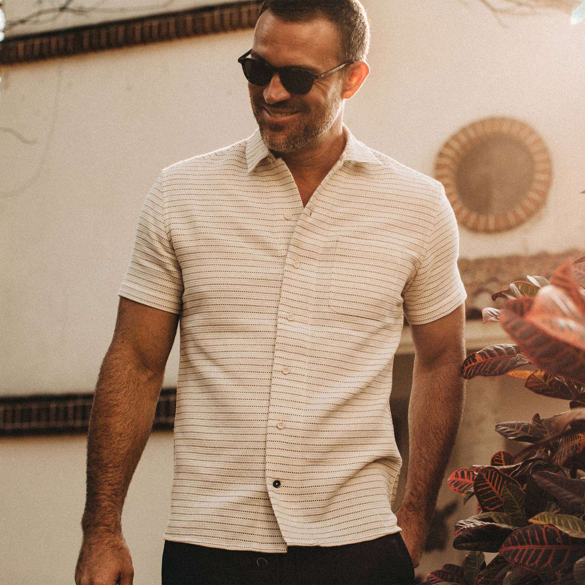 The Short Sleeve Hawthorne in Natural Pickstitch Waffle - Image 5