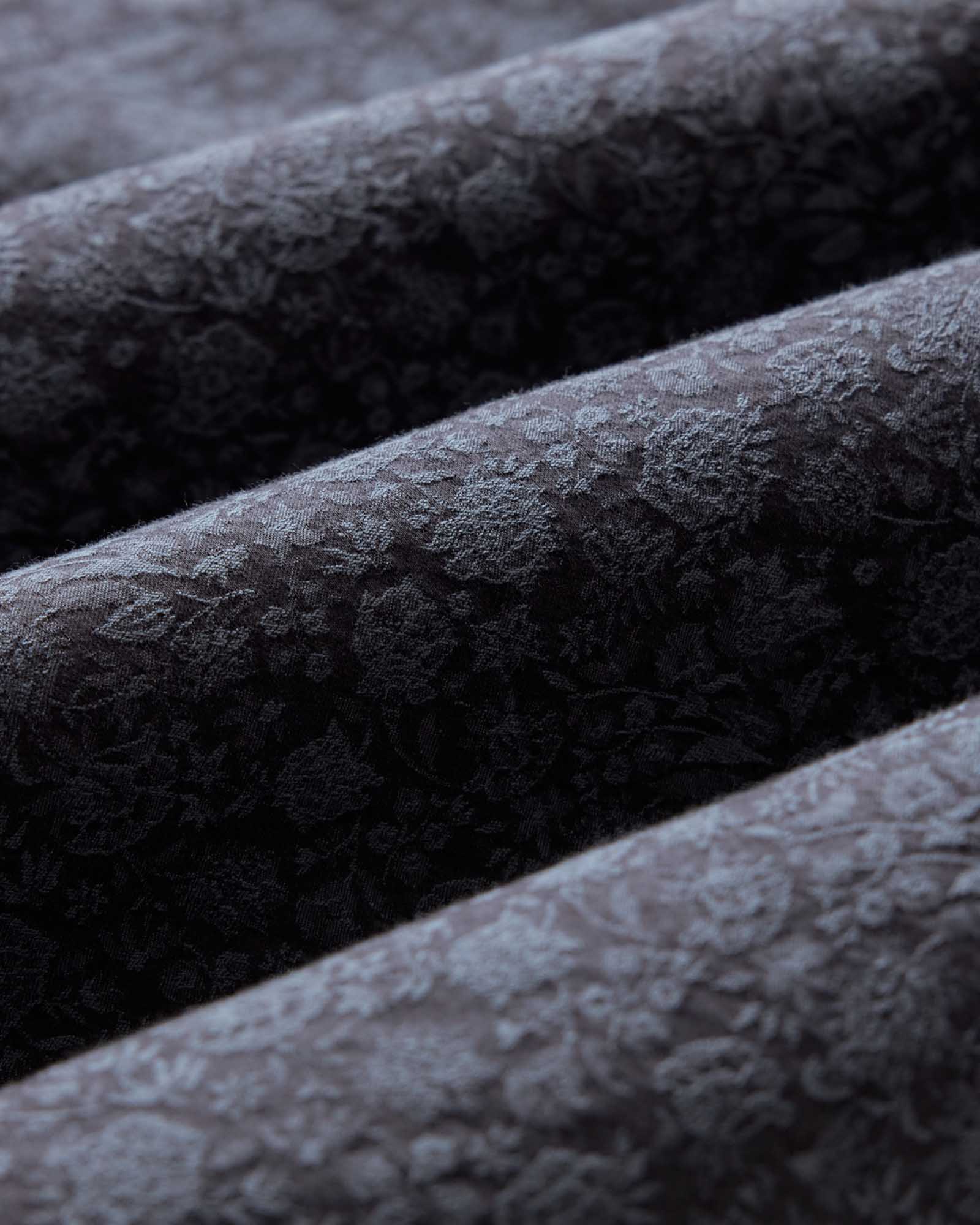The Hawthorne Shirt in Japanese Night Bloom Jacquard - Image 8