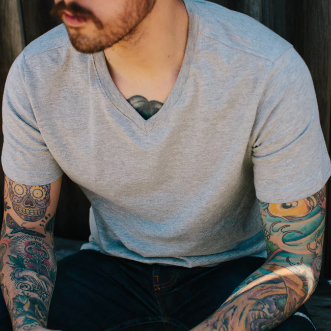 The V-Neck Tee in Heather Grey - Image 2