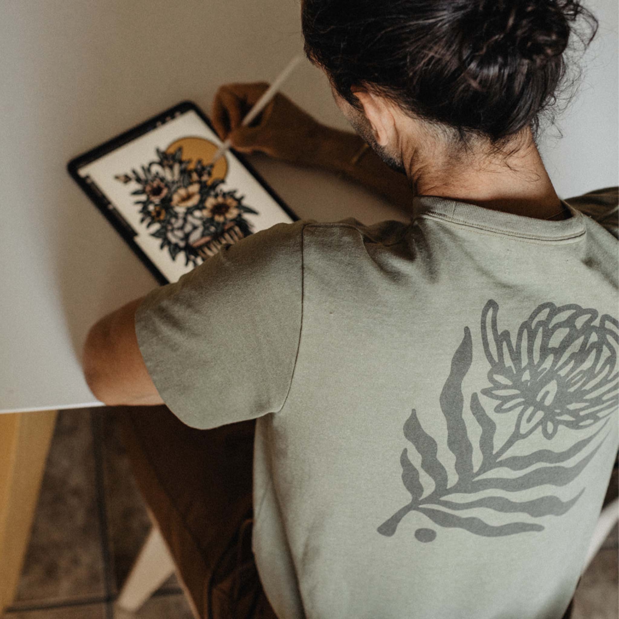 The Heavy Bag Tee in Sage Dahlia - Image 4